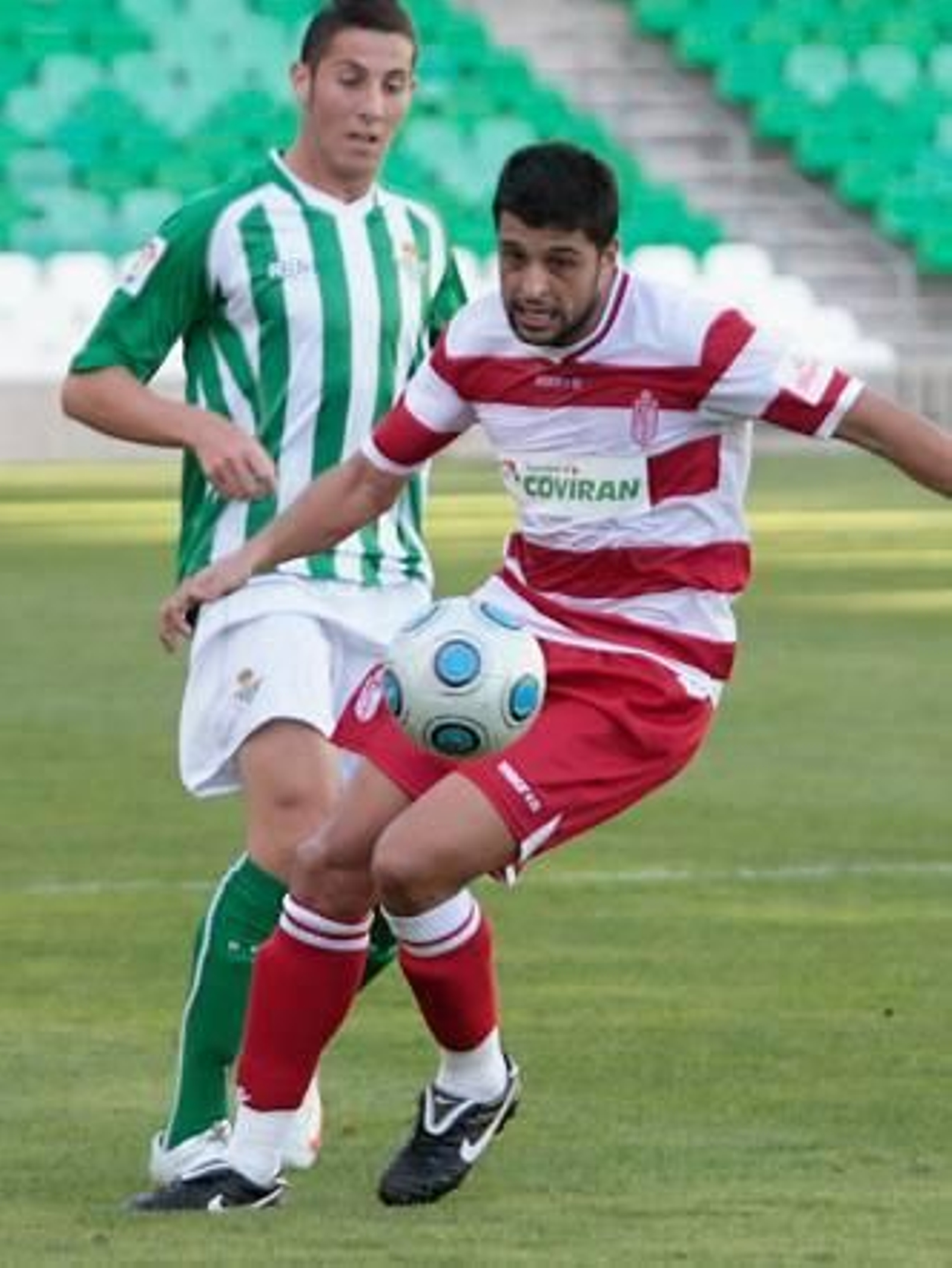 Tariq, cedido al Huesca hasta final de temporada