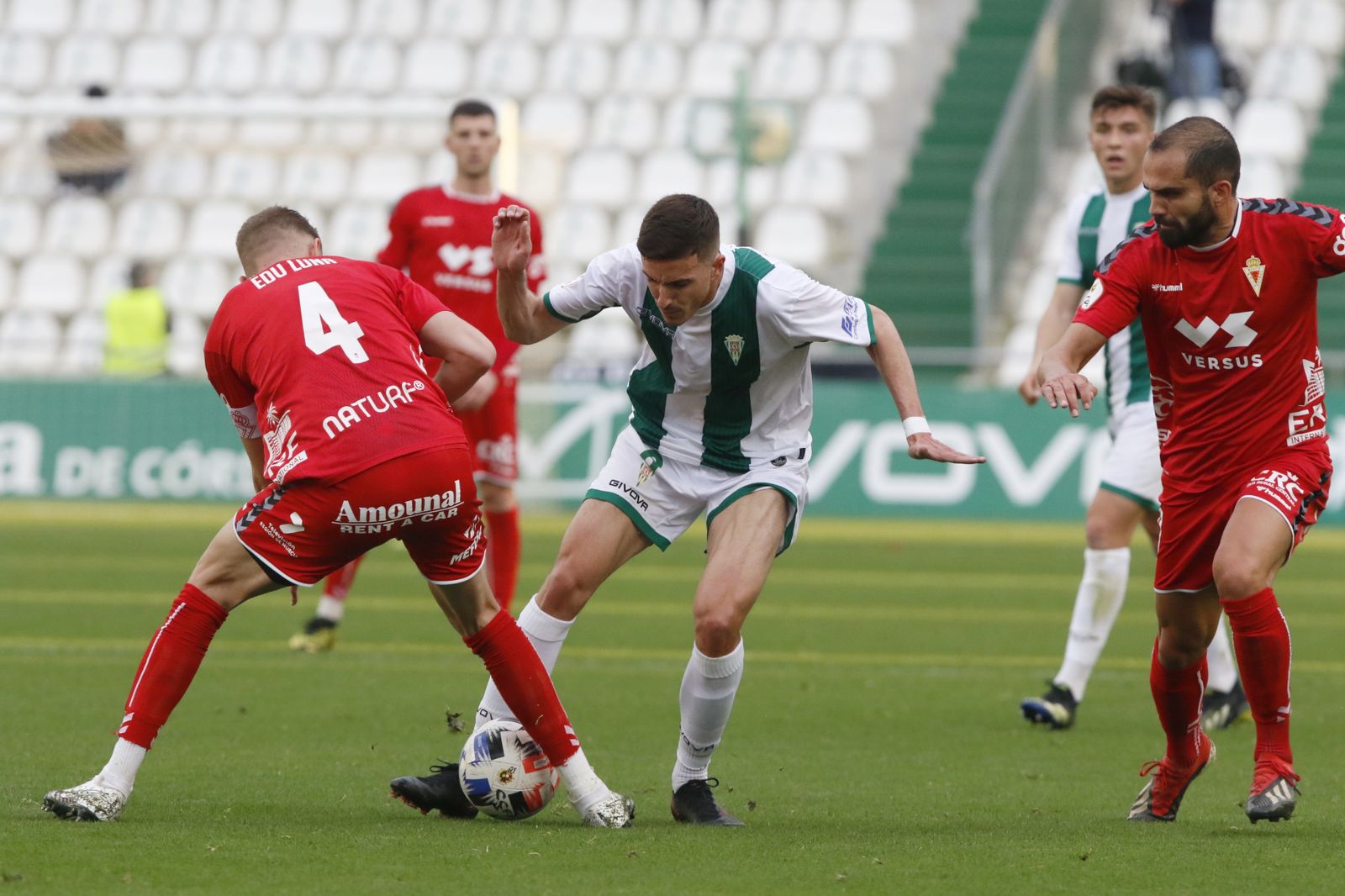 Las fotografías del empate entre el Córdoba CF y el Real Murcia