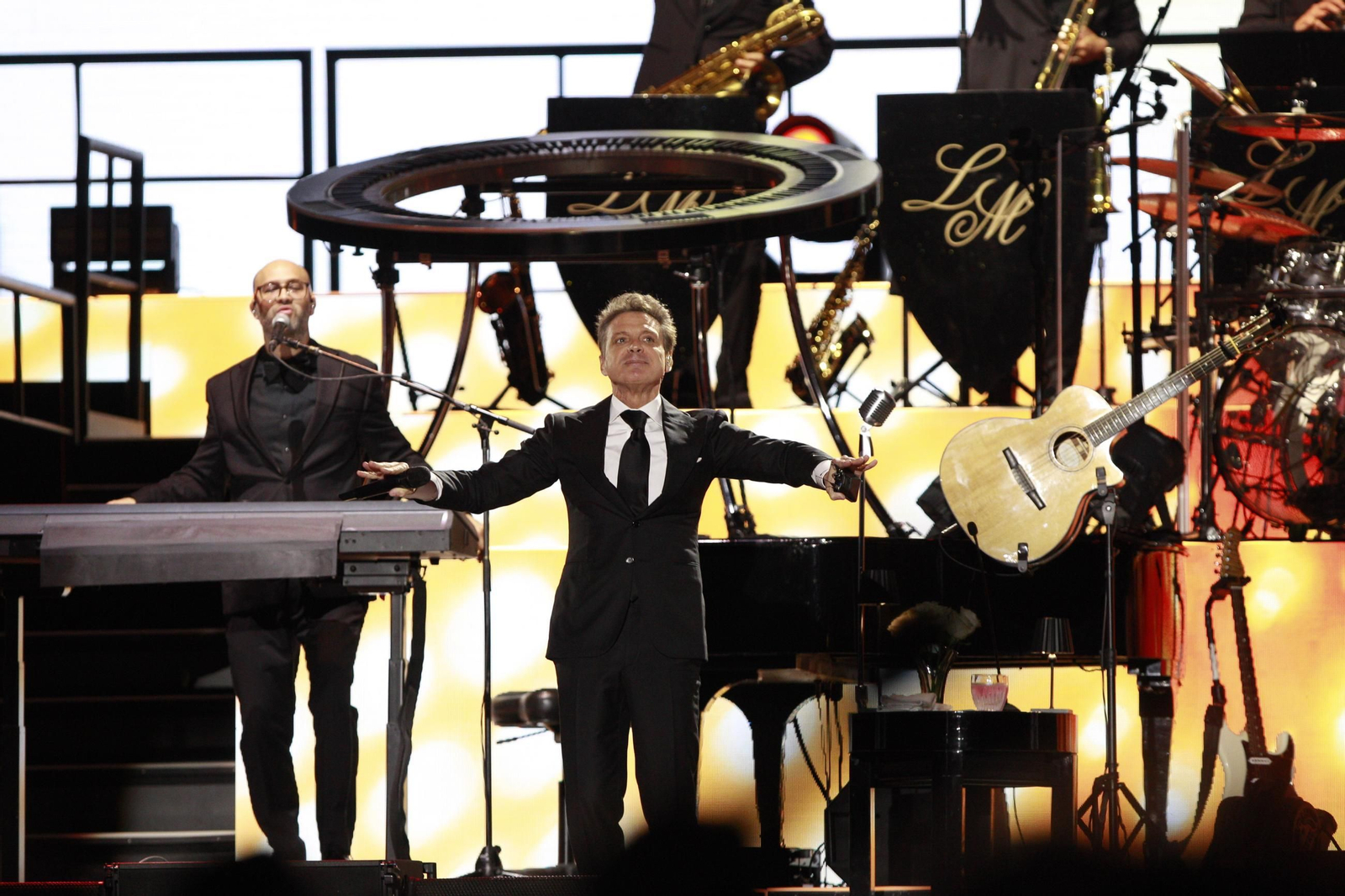 Luis Miguel encandila en su concierto de Roquetas de Mar, en imágenes