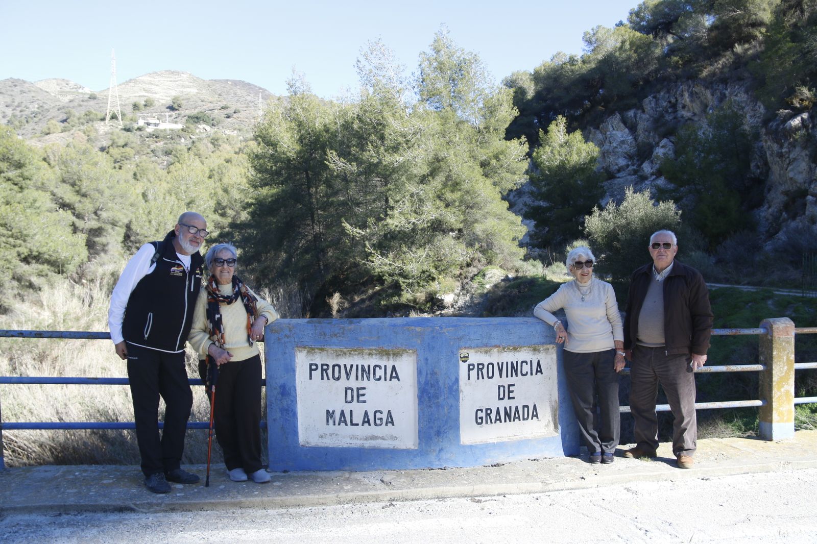 Cientos de personas participan en la marcha de la Desbandá