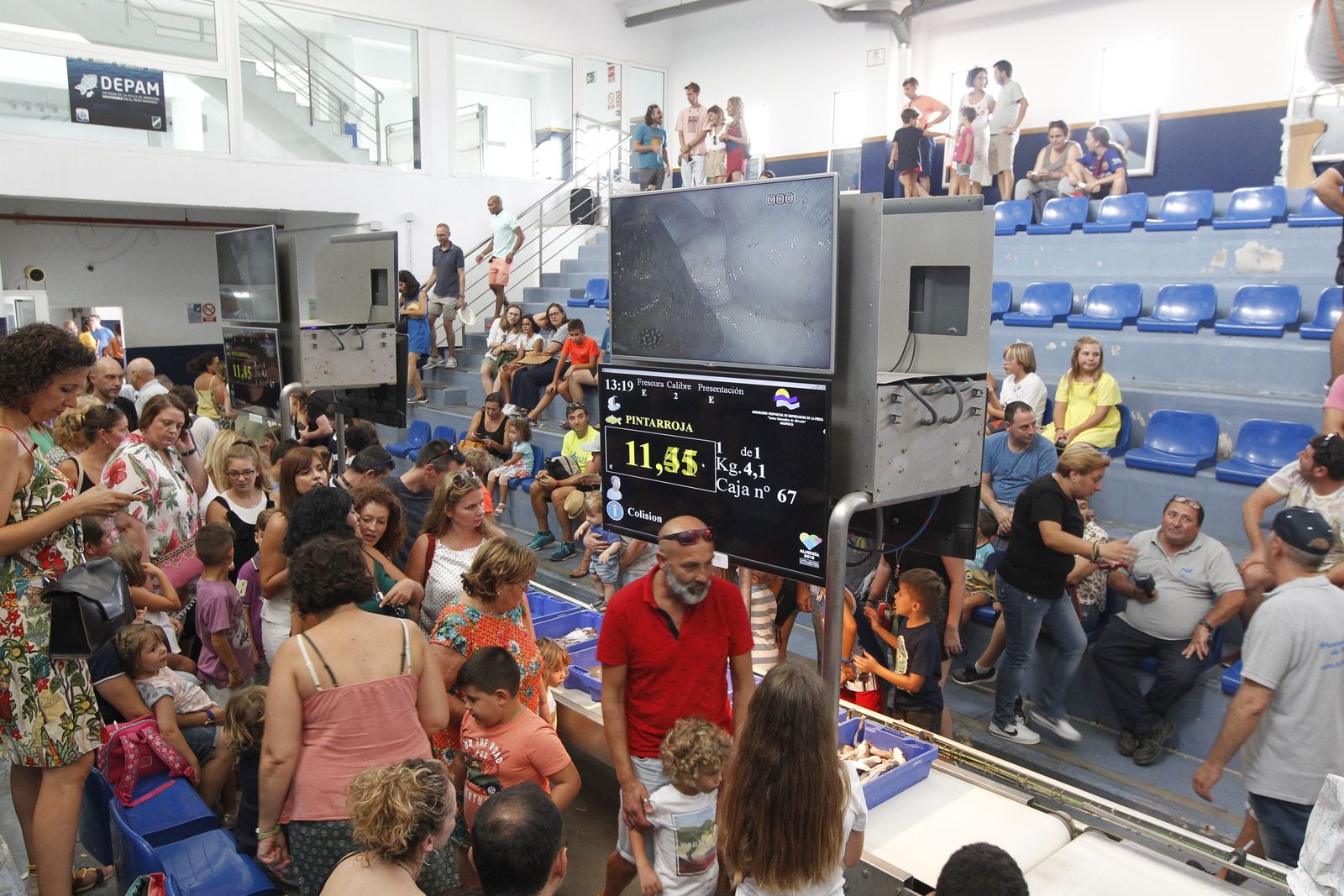 Fotogalería Jornada Puertas Abiertas Puerto Pesquero Almería