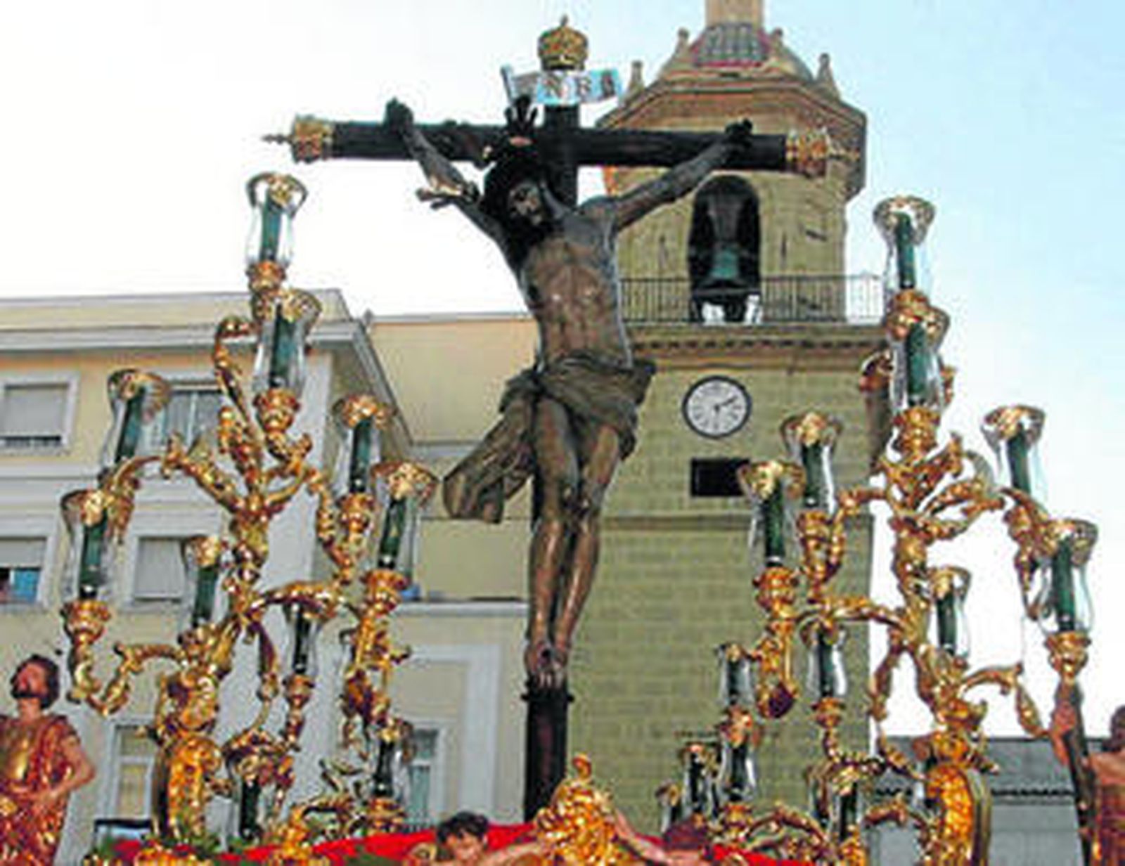 El Cristo de la Vera-Cruz, durante su salida procesional del pasado año.