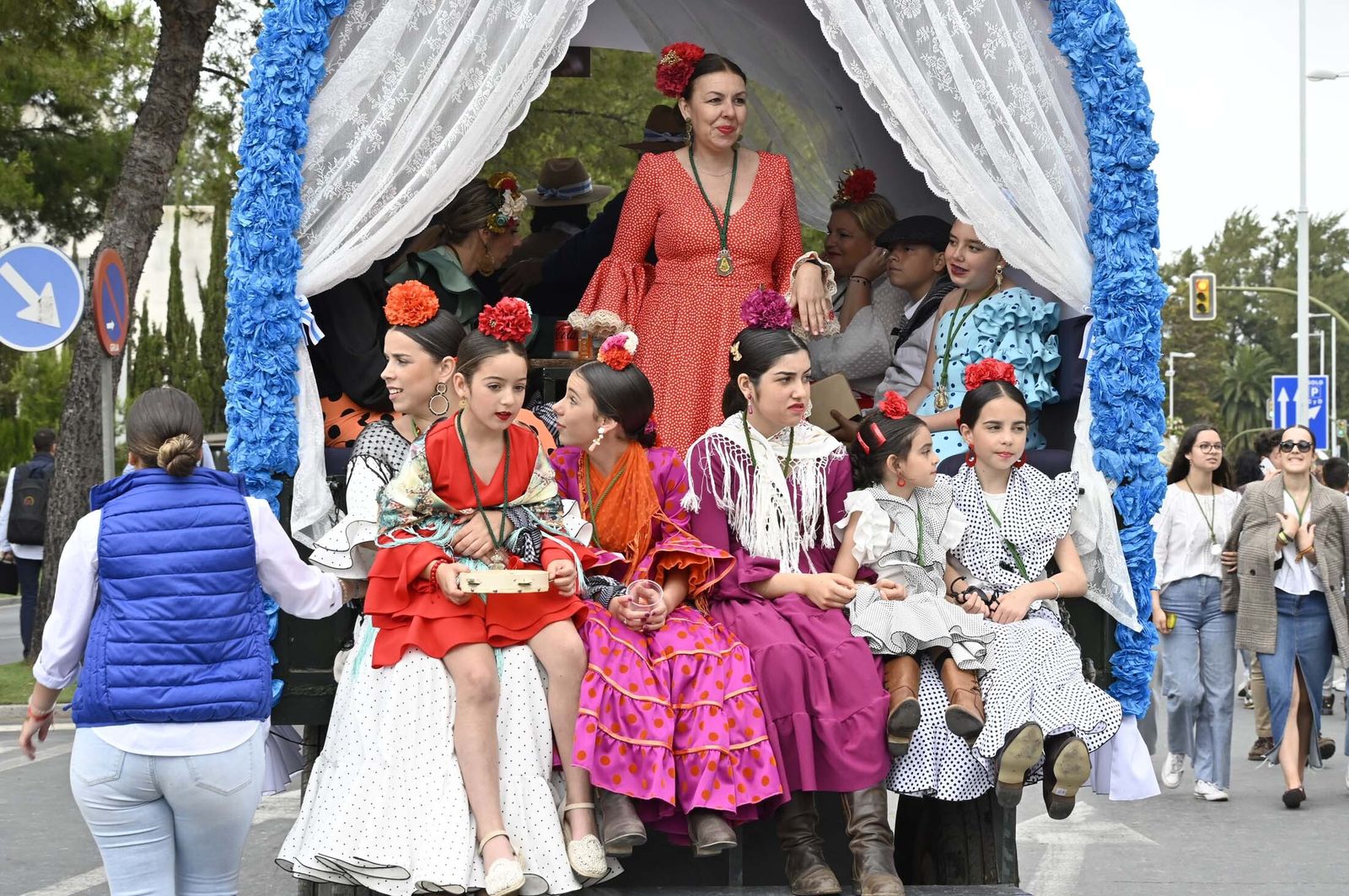 Imágenes de los carros de la Hermandad del Rocío de Huelva