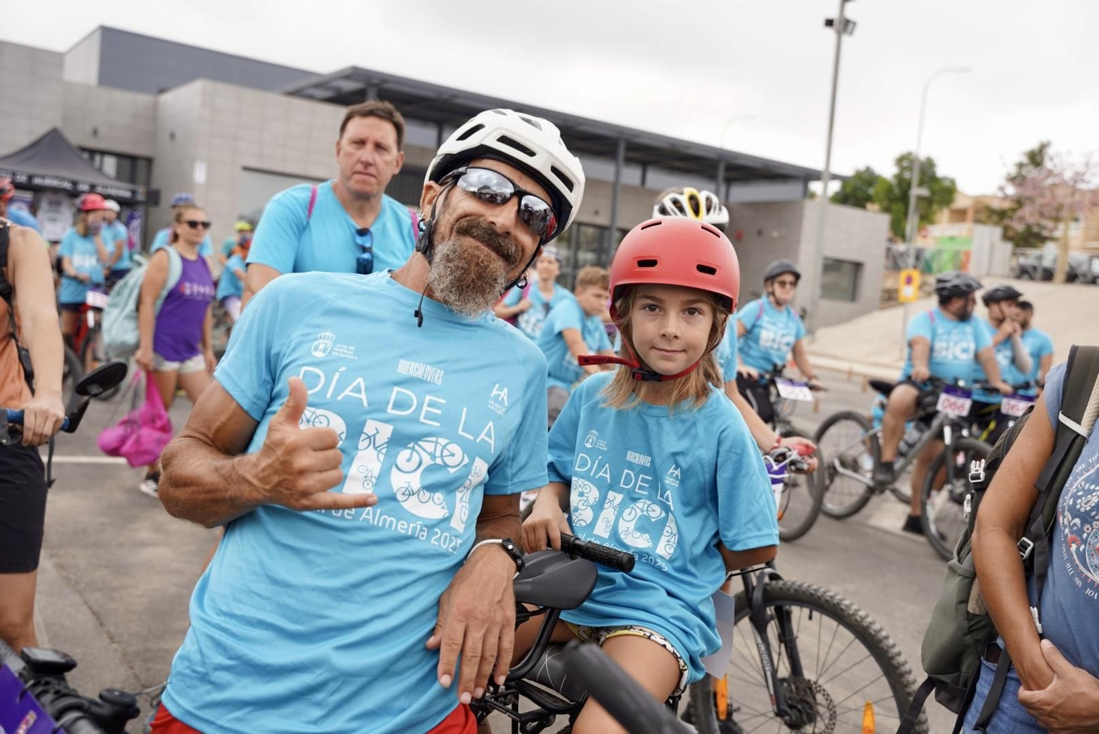 Así se ha vivido el multitudinario Día de la Bici en Huércal de Almería