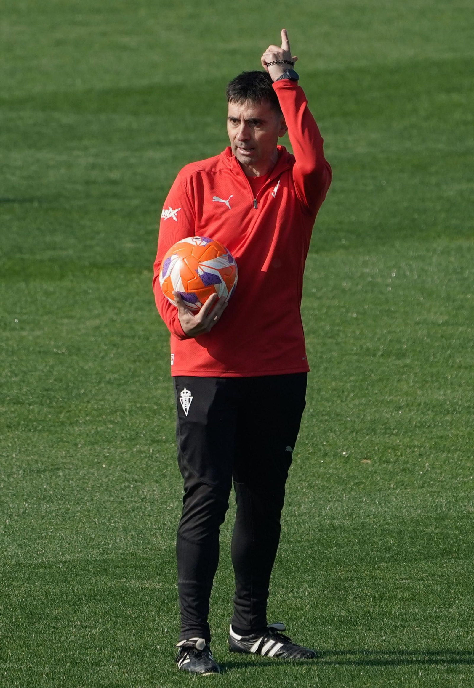 Asier Garitano, experiencia para el Sporting de Gijón, rival directo del Málaga CF