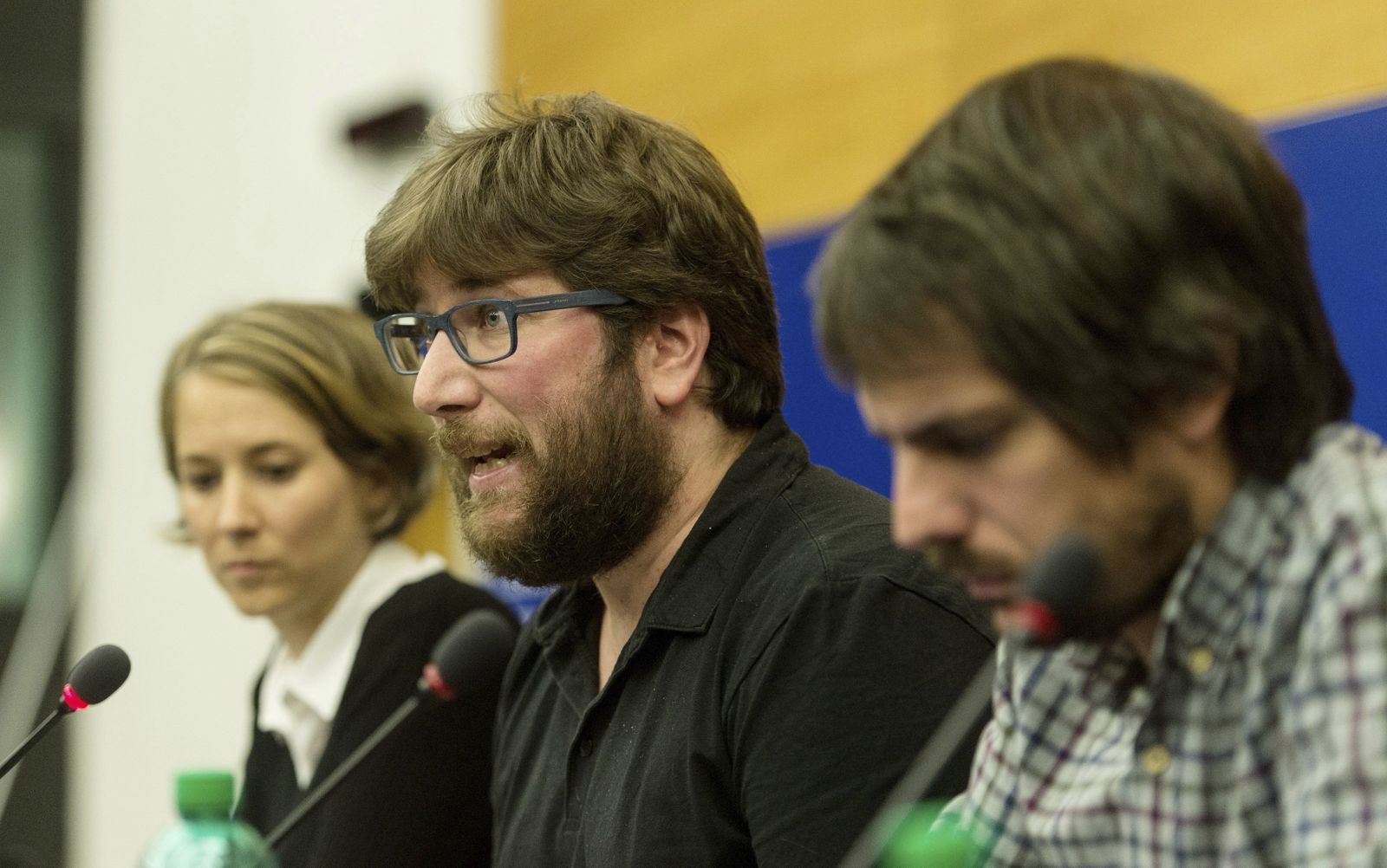 Miguel Urban, en el centro, forma parte de la corriente Anticapitalistas de Podemos.