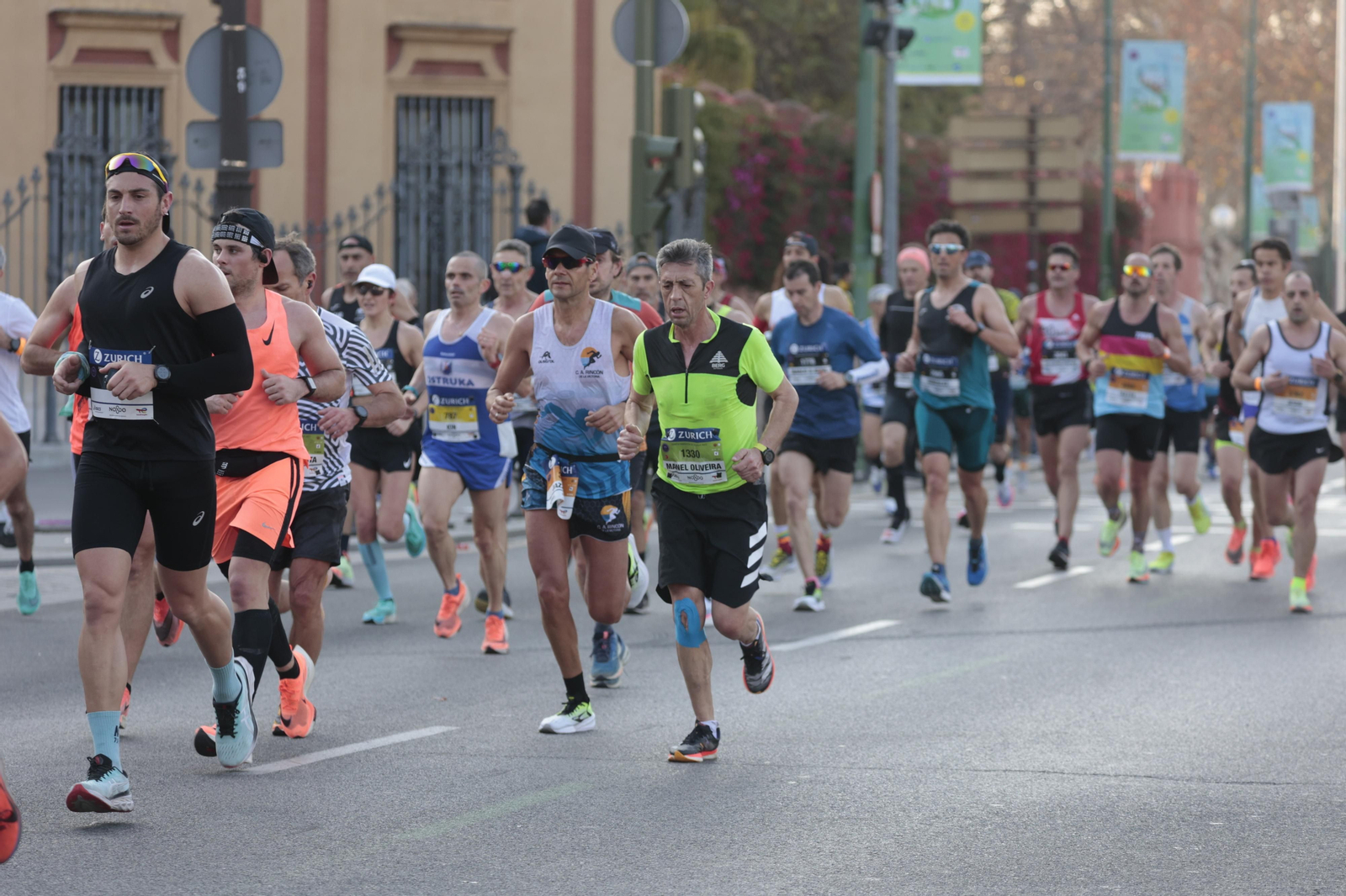 Las imágenes de la Maratón de Sevilla 2022 (11)