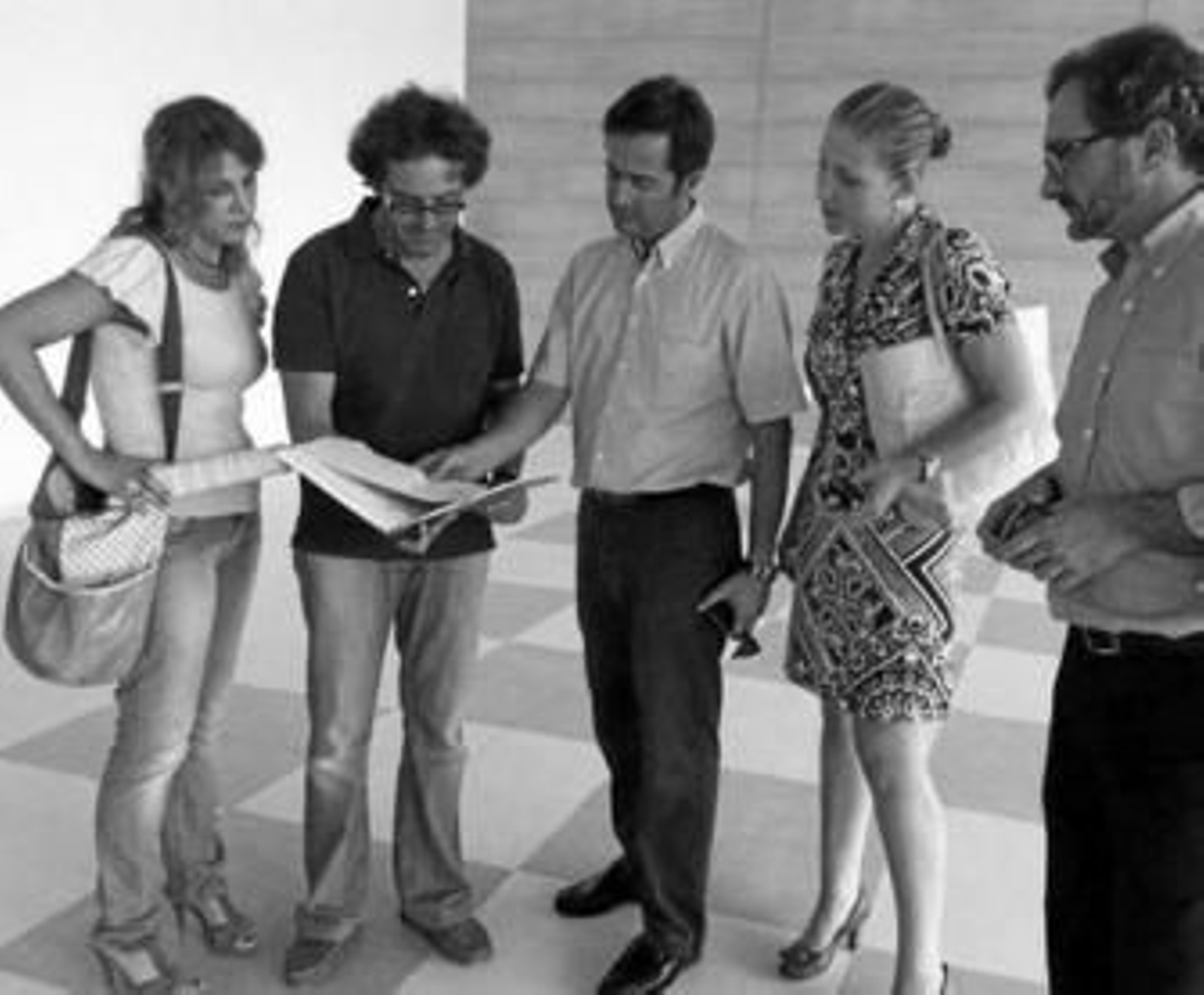 El Centro del Mayores de La Loma de la Mezquita se ubica en la antigua nave cultural de la calle Cáceres.