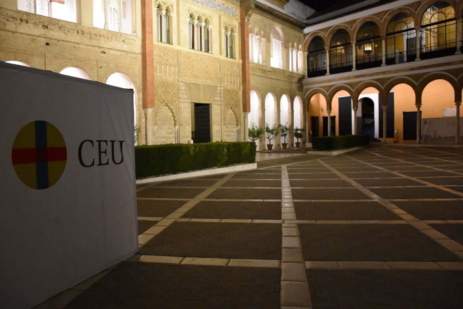 Los Premios Extraordinarios CEU Fernando III se entregarán el 22 de noviembre en el Alcázar.