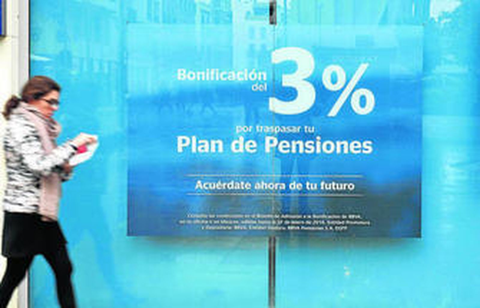 Los procedimientos de ejecución de inmuebles hipotecados, que inician las entidades bancarias, también han descendido el último año.