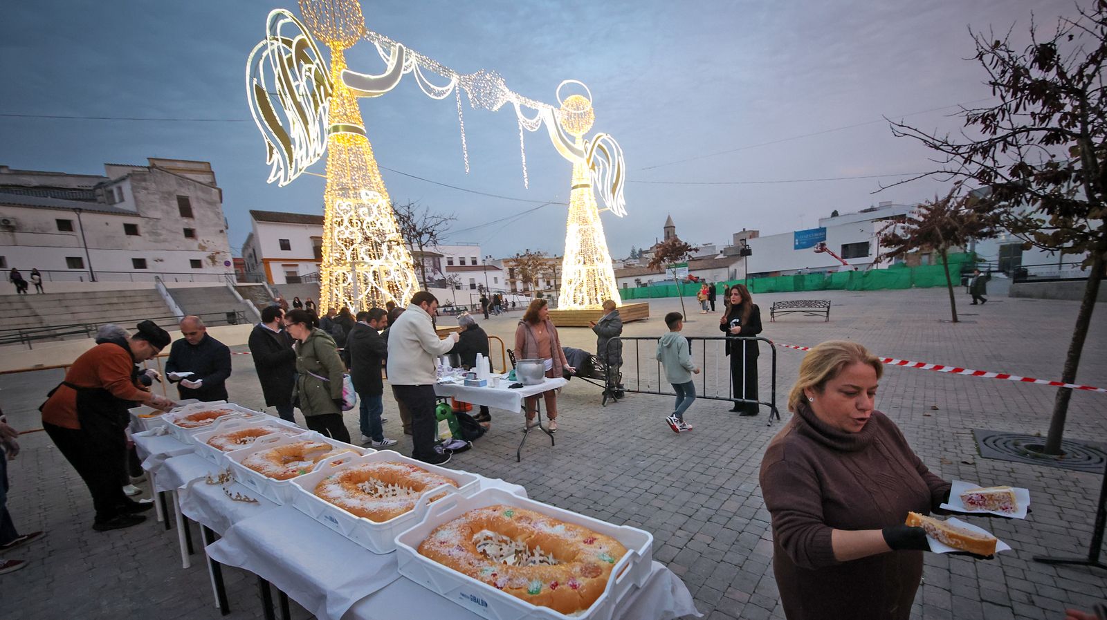 El roscón solidario de Santa Marta en Jerez