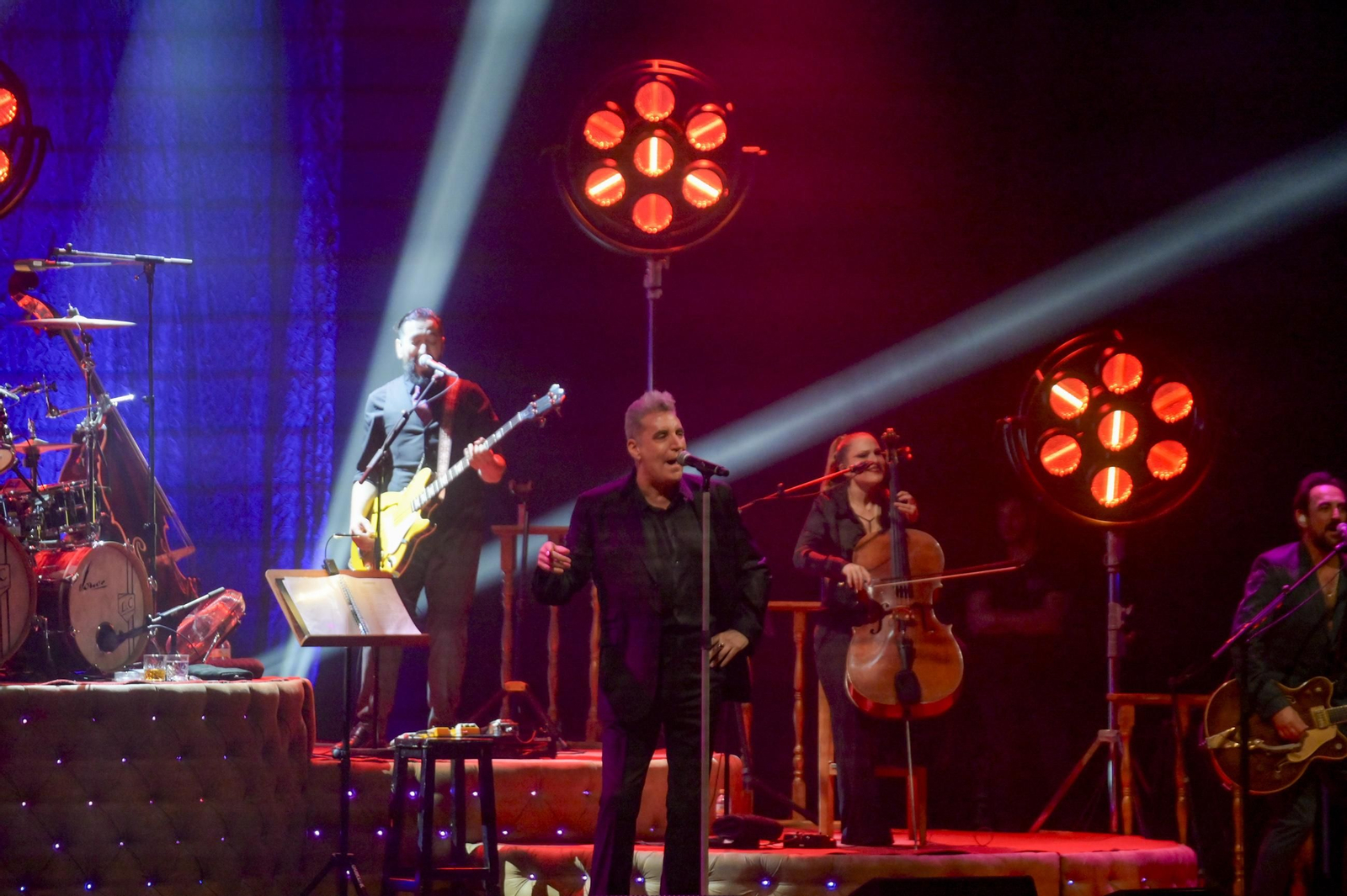 Así fue el concierto de Loquillo en Granada