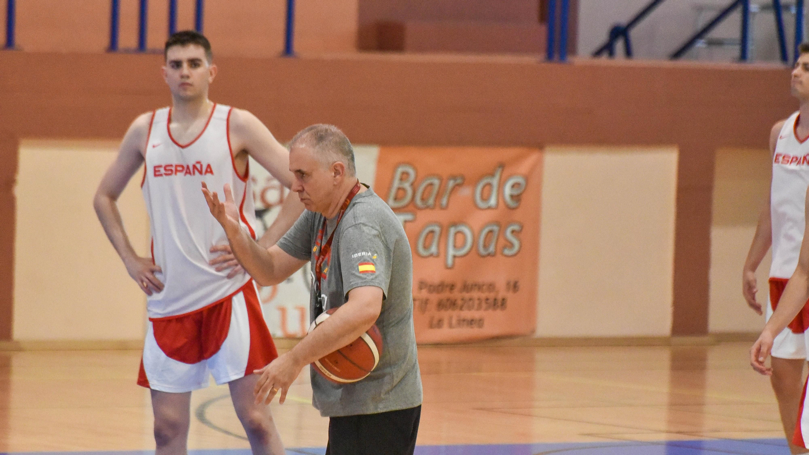 La selección española sub-20 de baloncesto ya se entrena en La Línea La selección española sub-20 de baloncesto ya se entrena en La Línea