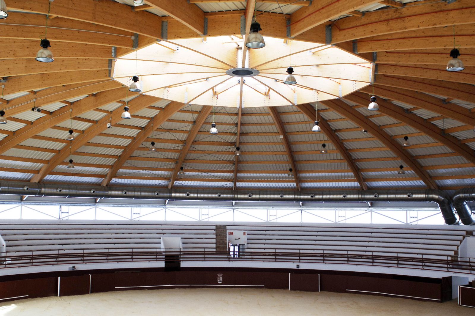 La plaza cubierta de El Bosque.