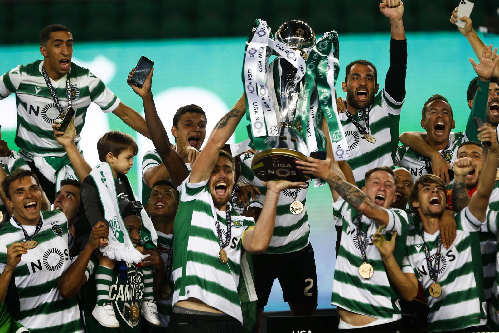 La celebración de los futbolistas del Sporting