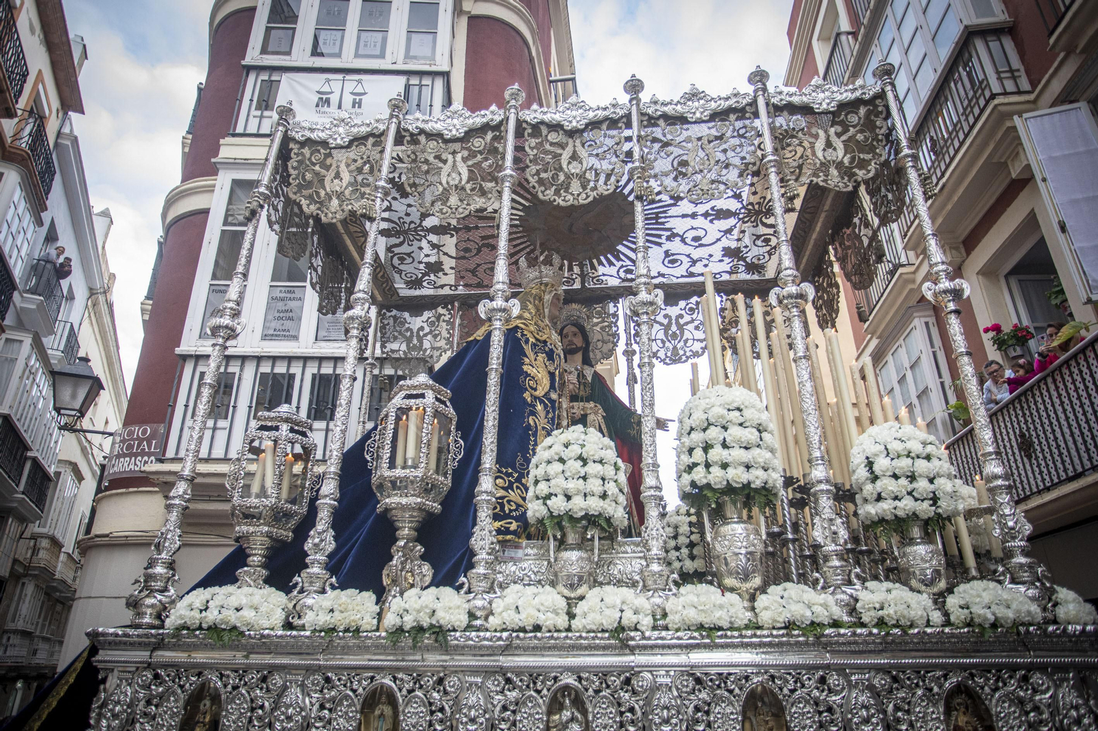 Las imágenes de la cofradía de Ecce-Homo en la Semana Santa de Cádiz 2022