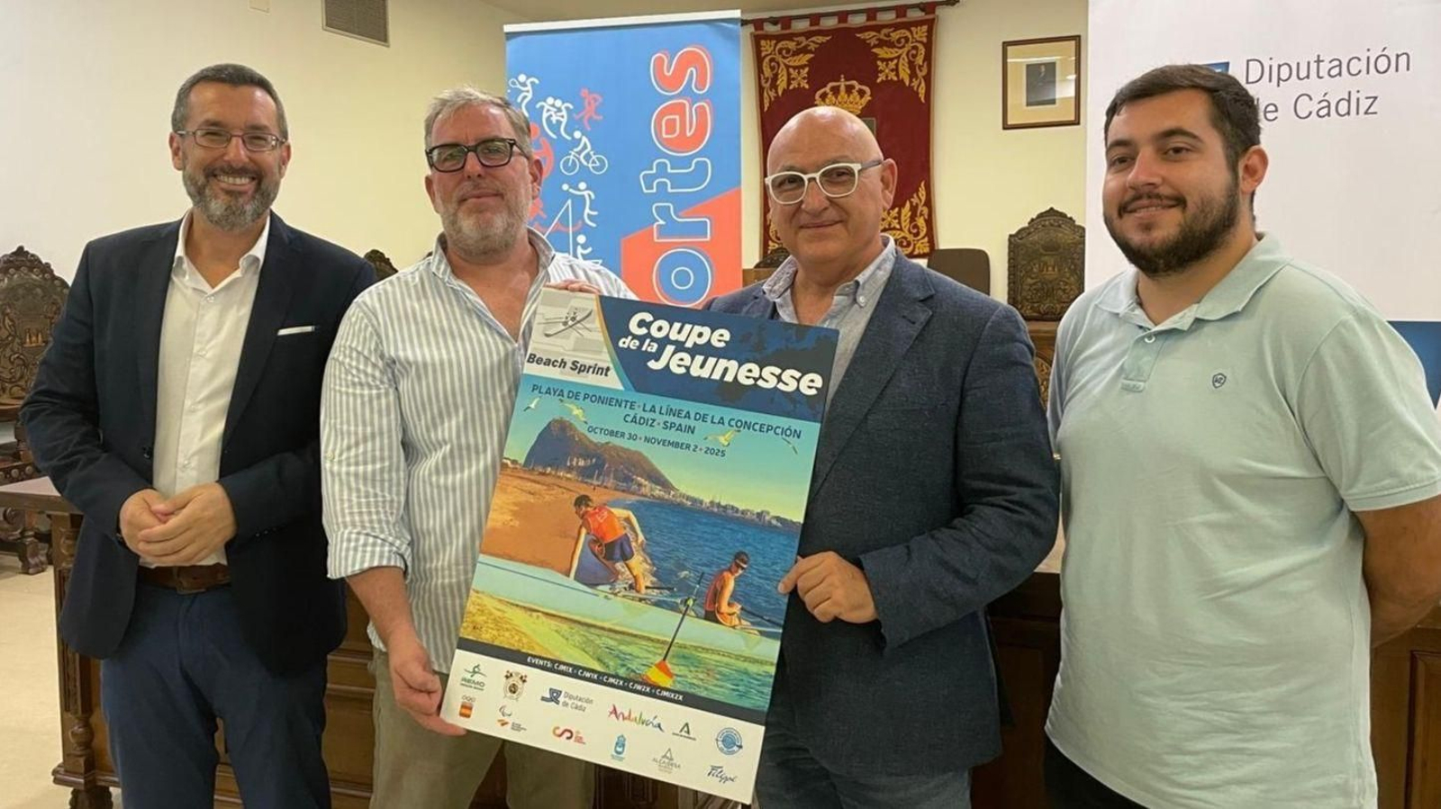 Presentación de la Copa de la Juventud Europea de remo beach sprint en La Línea.