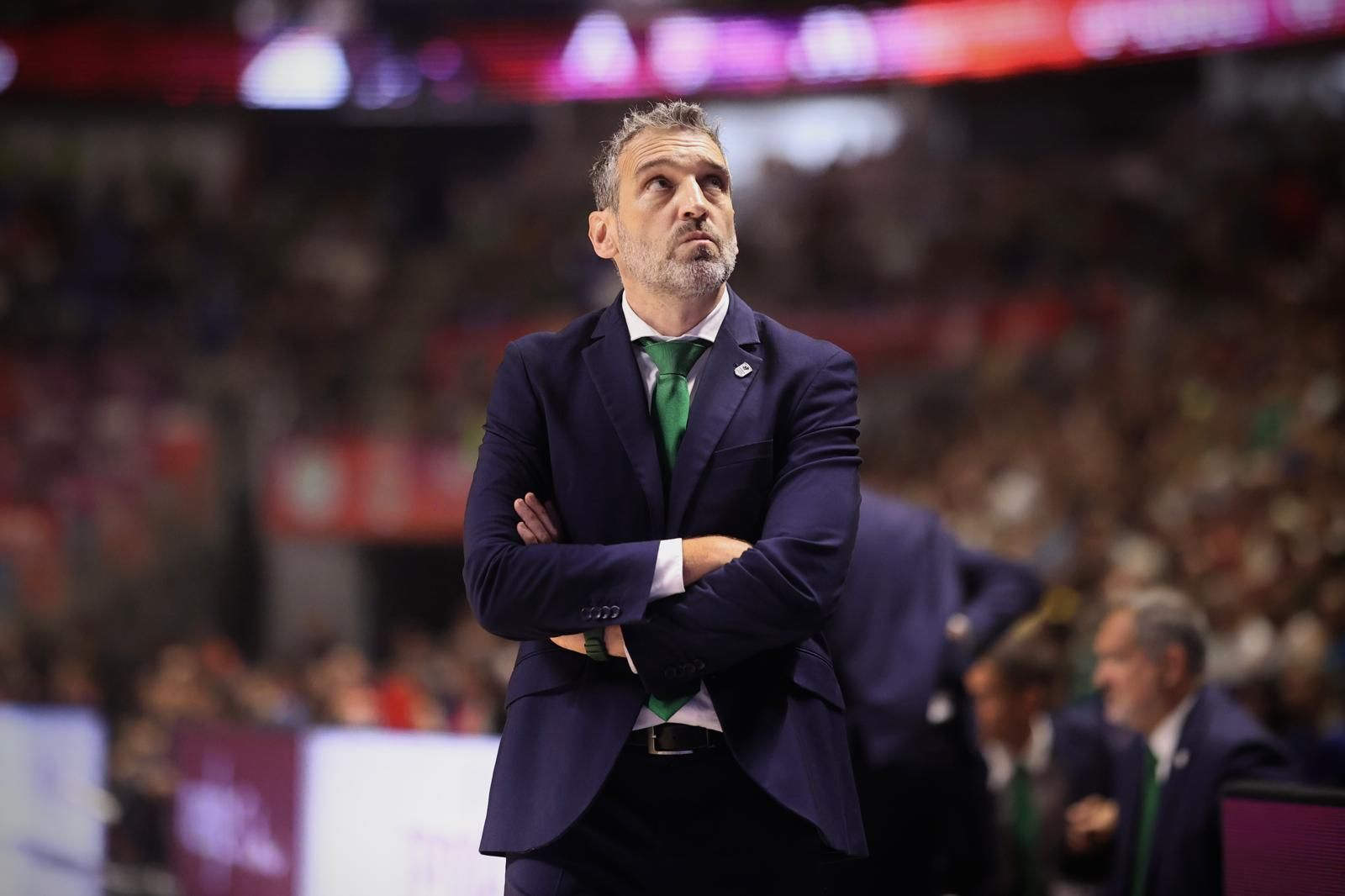 El Unicaja - Valencia Basket de la Supercopa, en fotos
