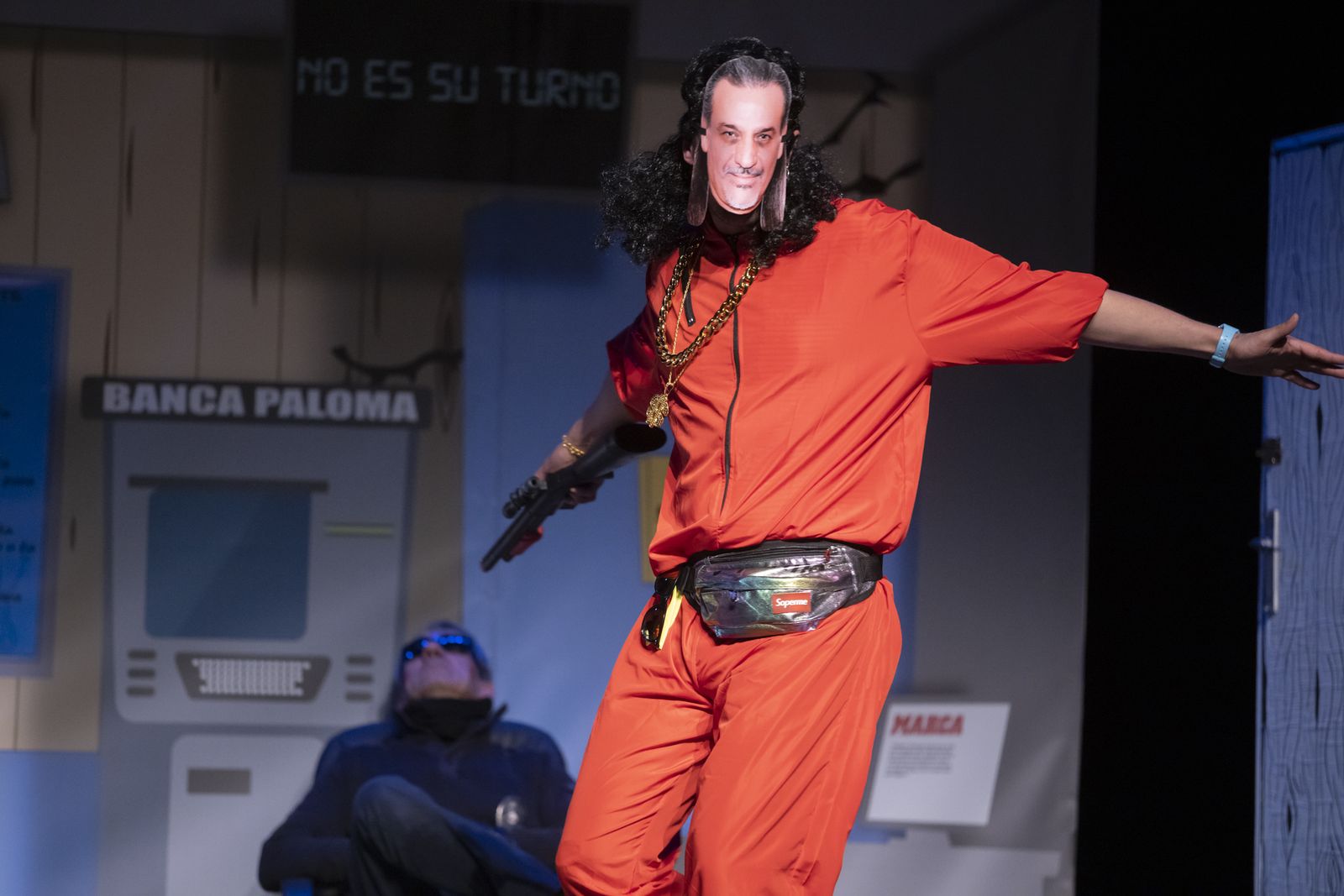 Imágenes de la actuación del cuarteto de Huelva "El plan Bellavista" en el Carnaval Colombino