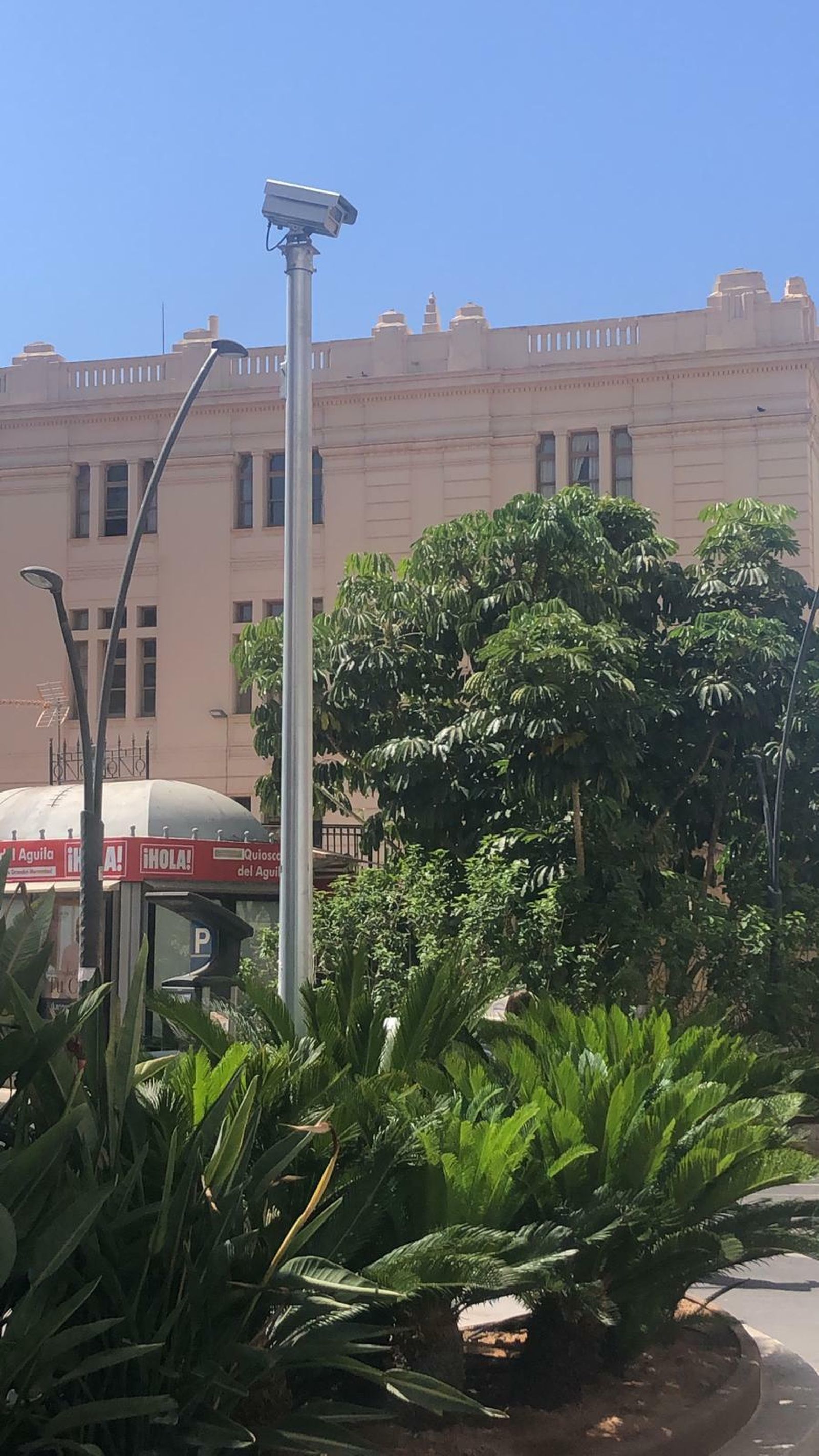 Cámara en Javier Sanz con Méndez Núñez