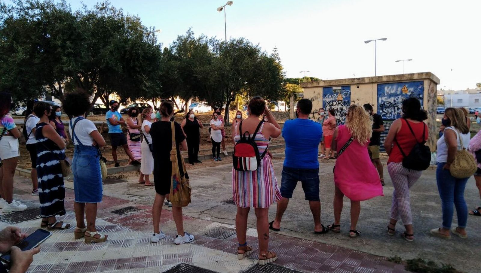 La reunión de AMPAs y profesores convocada por Marea Verde en la que se acordaron las acciones de protesta.