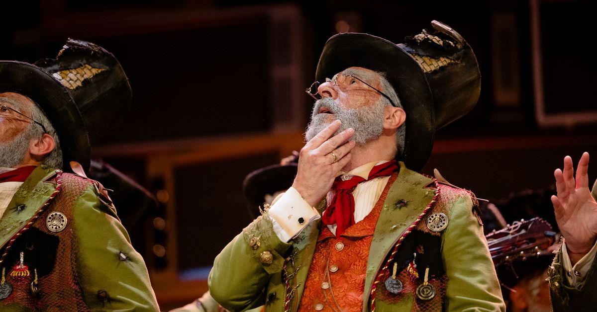 La crónica de la segunda semifinal del COAC 2026: ‘Los humanos’ vuelve a brillar en una noche de comparsas