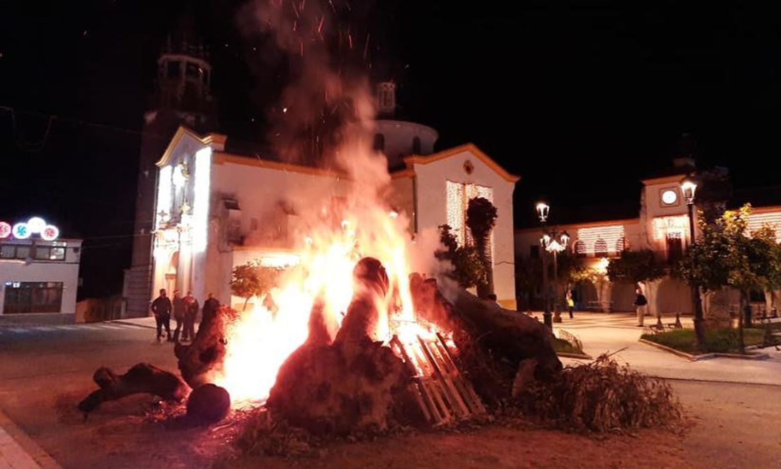 Candelorio en la plaza de la Constitución de Valsequillo.