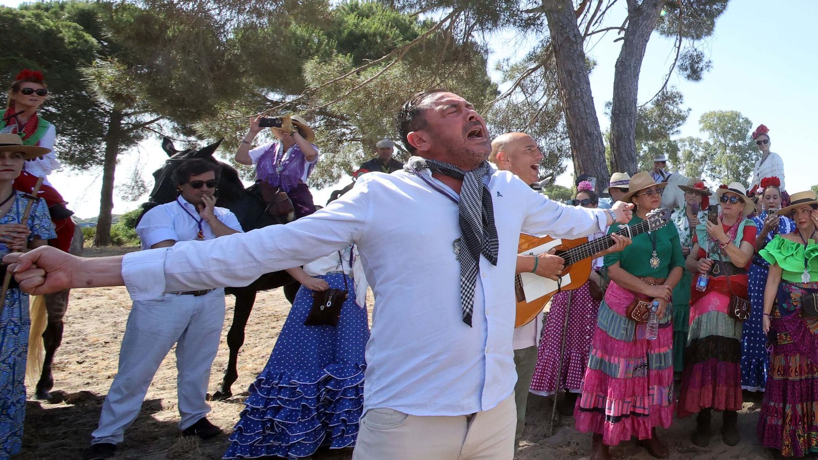 Jueves de camino de la Hdad de Jerez por el Coto Doñana