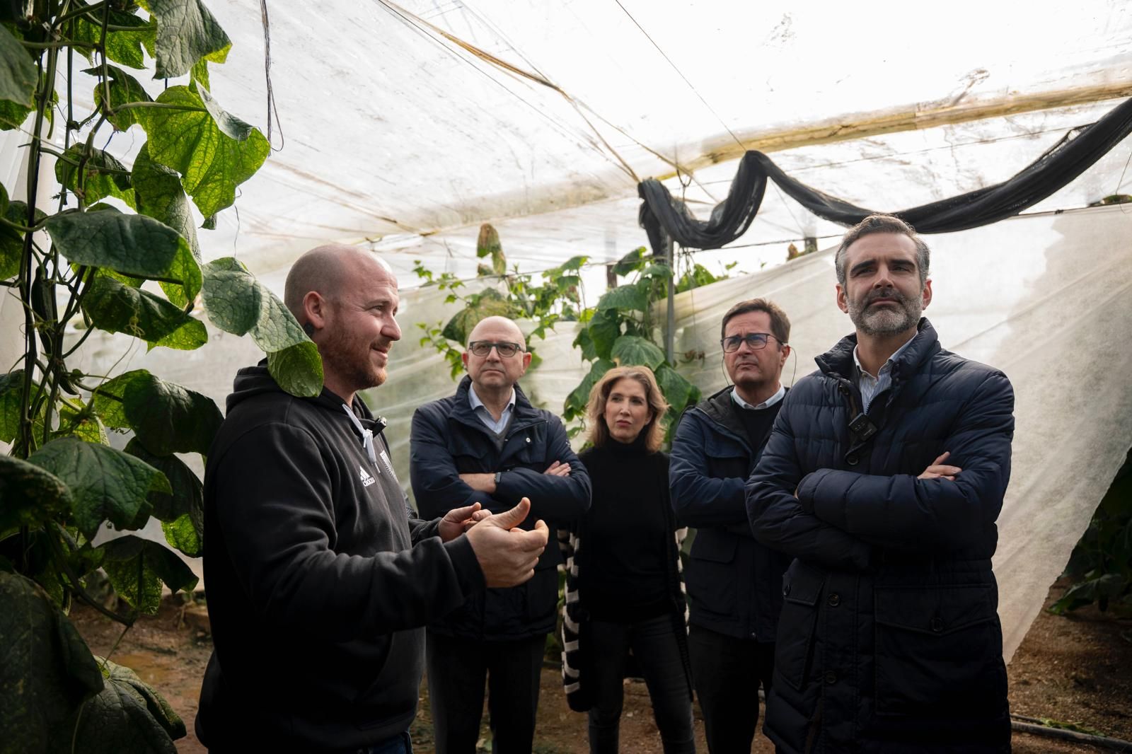 Visita a una de las explotaciones afectadas en El Ejido.