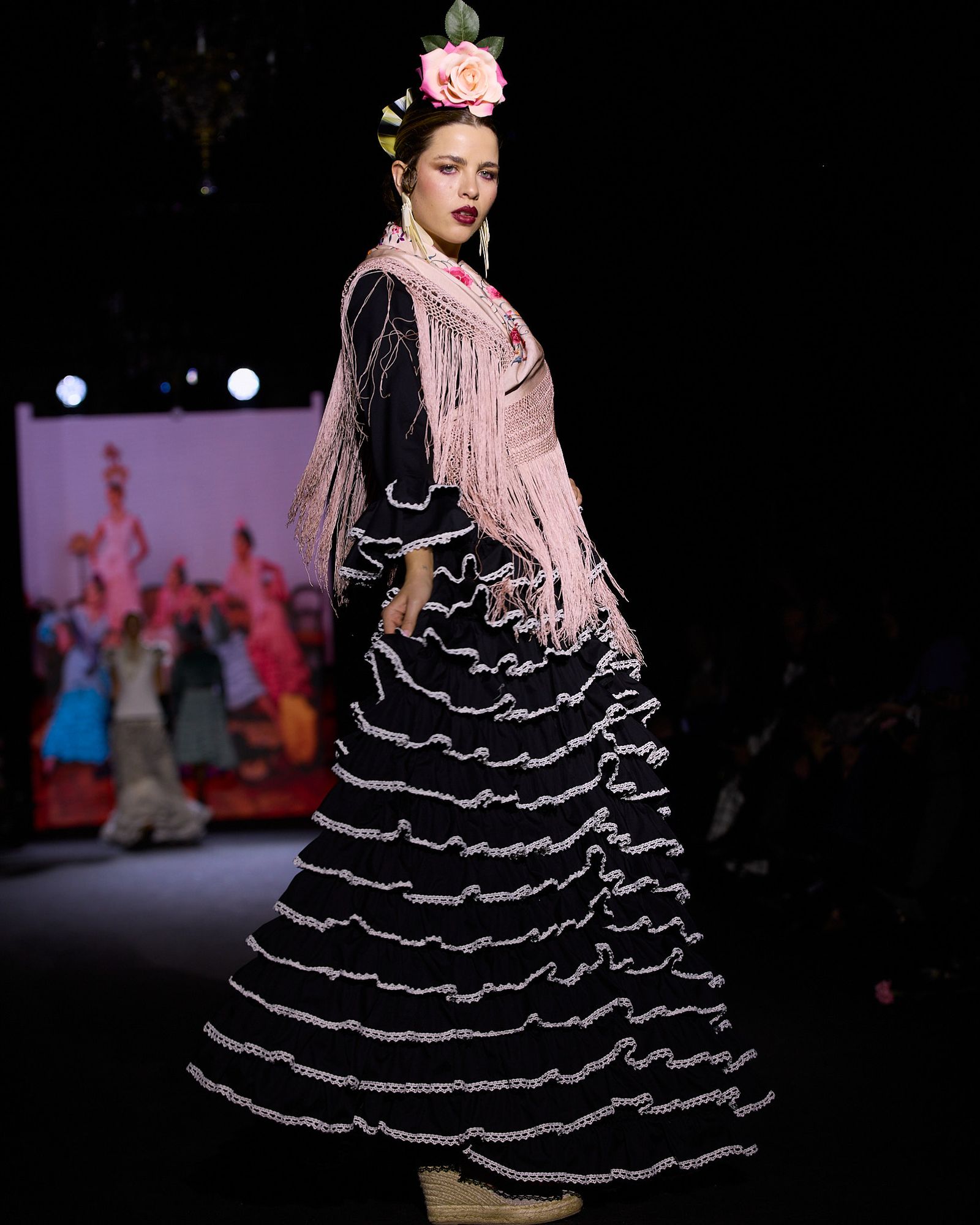 El desfile de flamenca Pol Núñez en We Love Flamenco 2026, todas las fotos