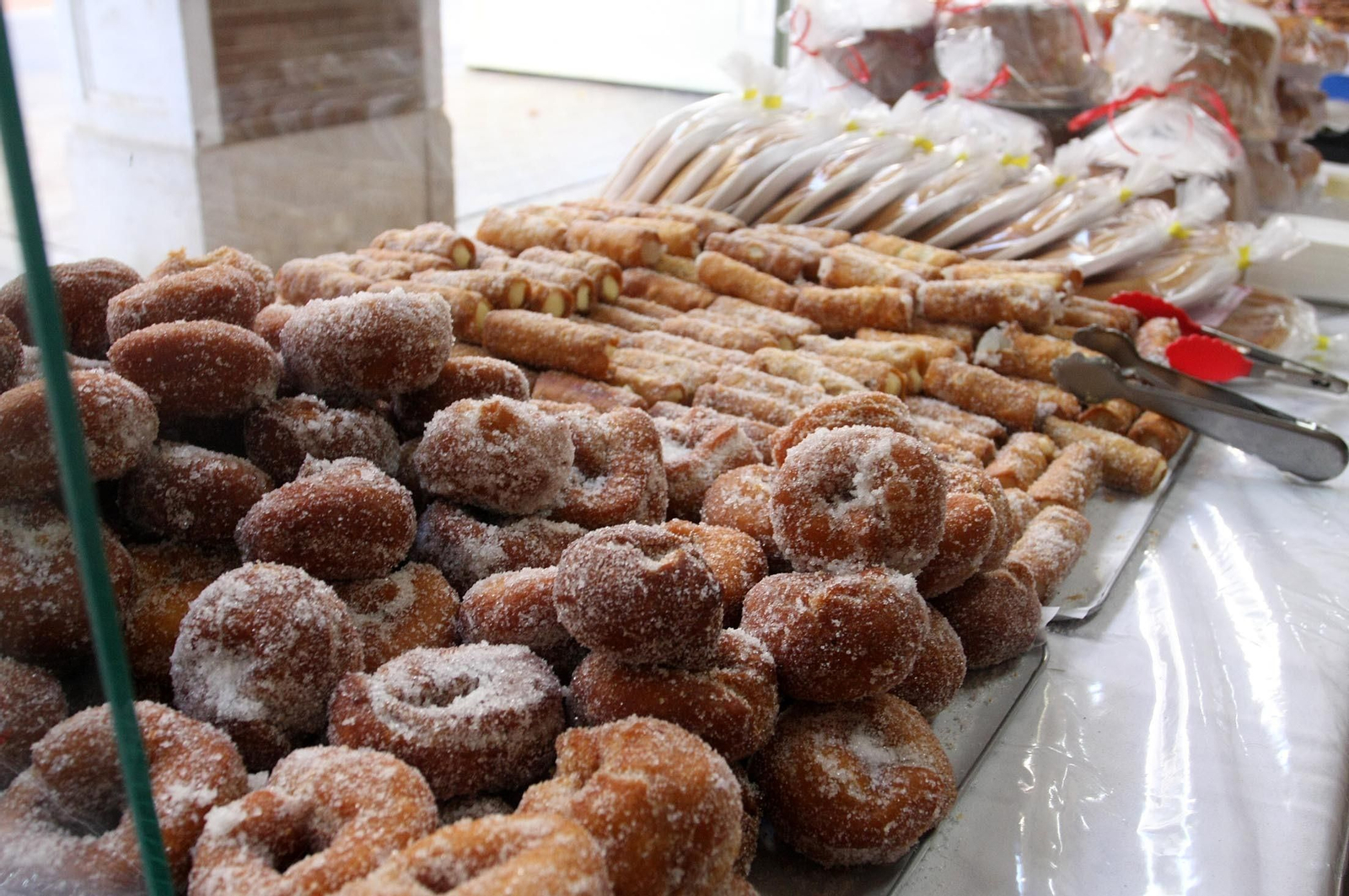 Imágenes de la Muestra de Dulces Navideños de la provincia de Huelva