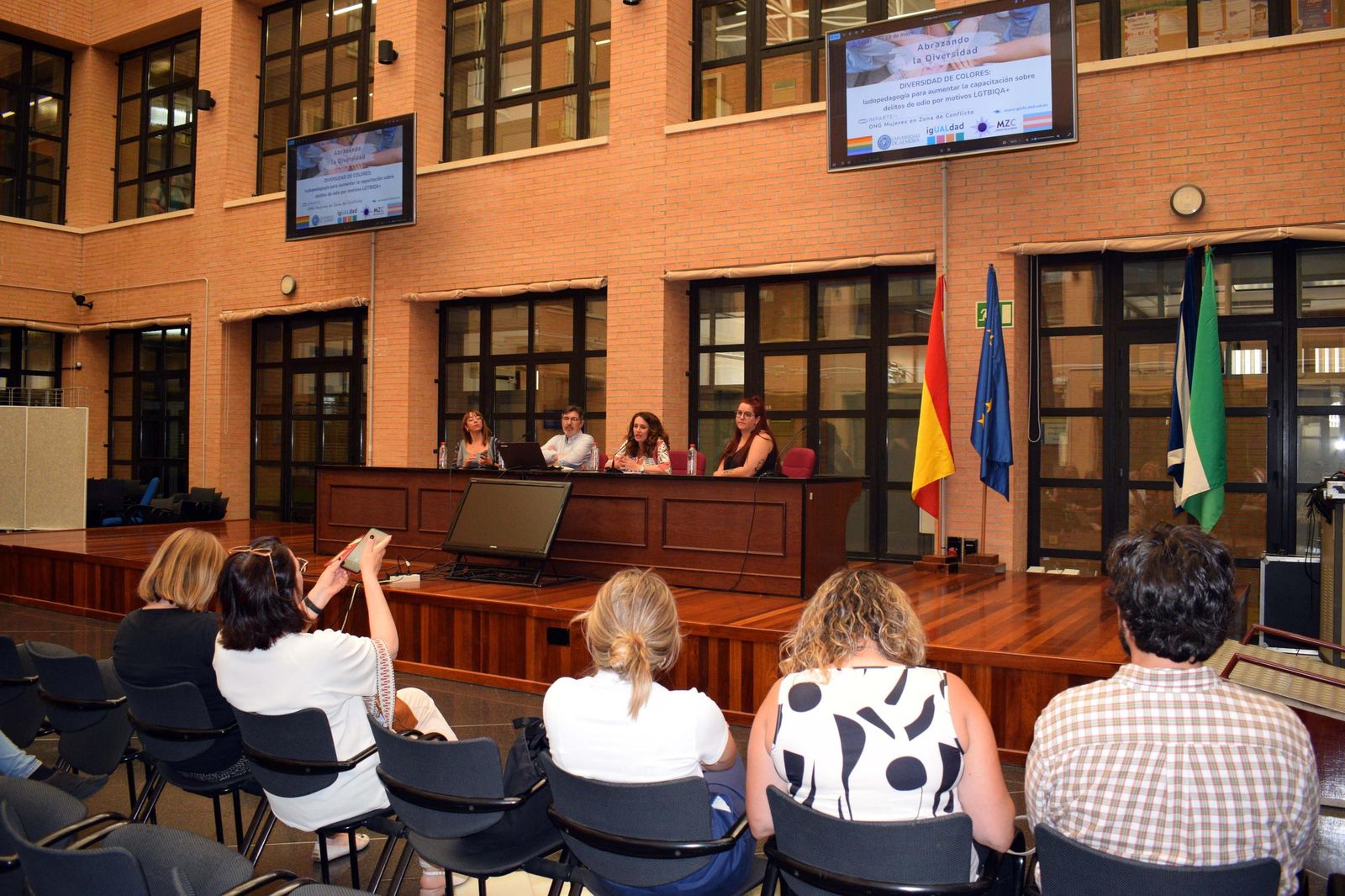 Concluye la semana de la UAL dedicada a la diversidad sexual y la no discriminación.