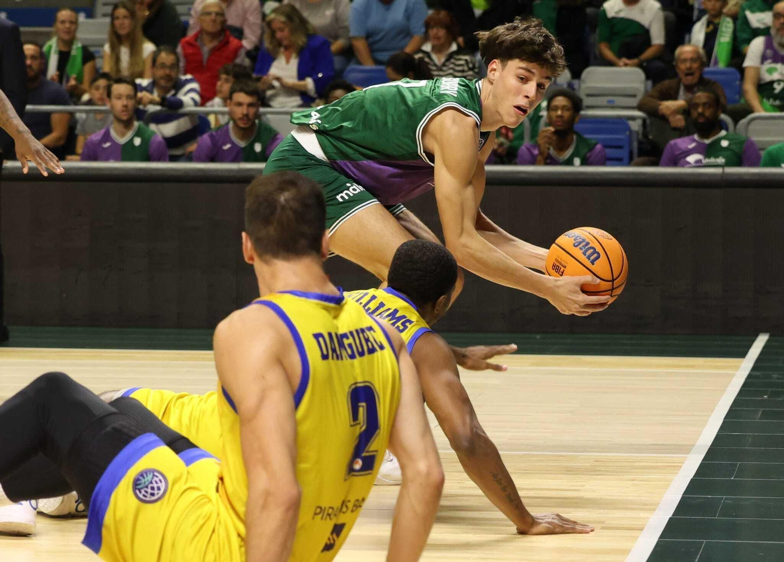 El Unicaja-Peristeri, en fotos