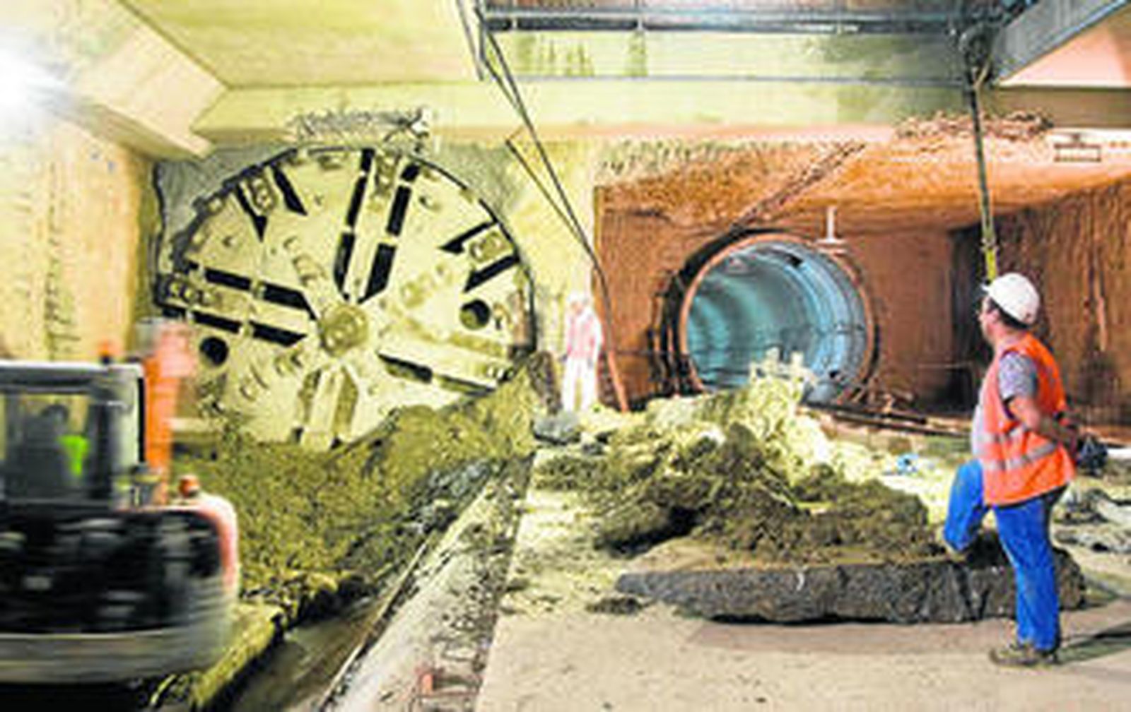 La entrada de la tuneladora en la estación del Prado, en febrero de 2008.