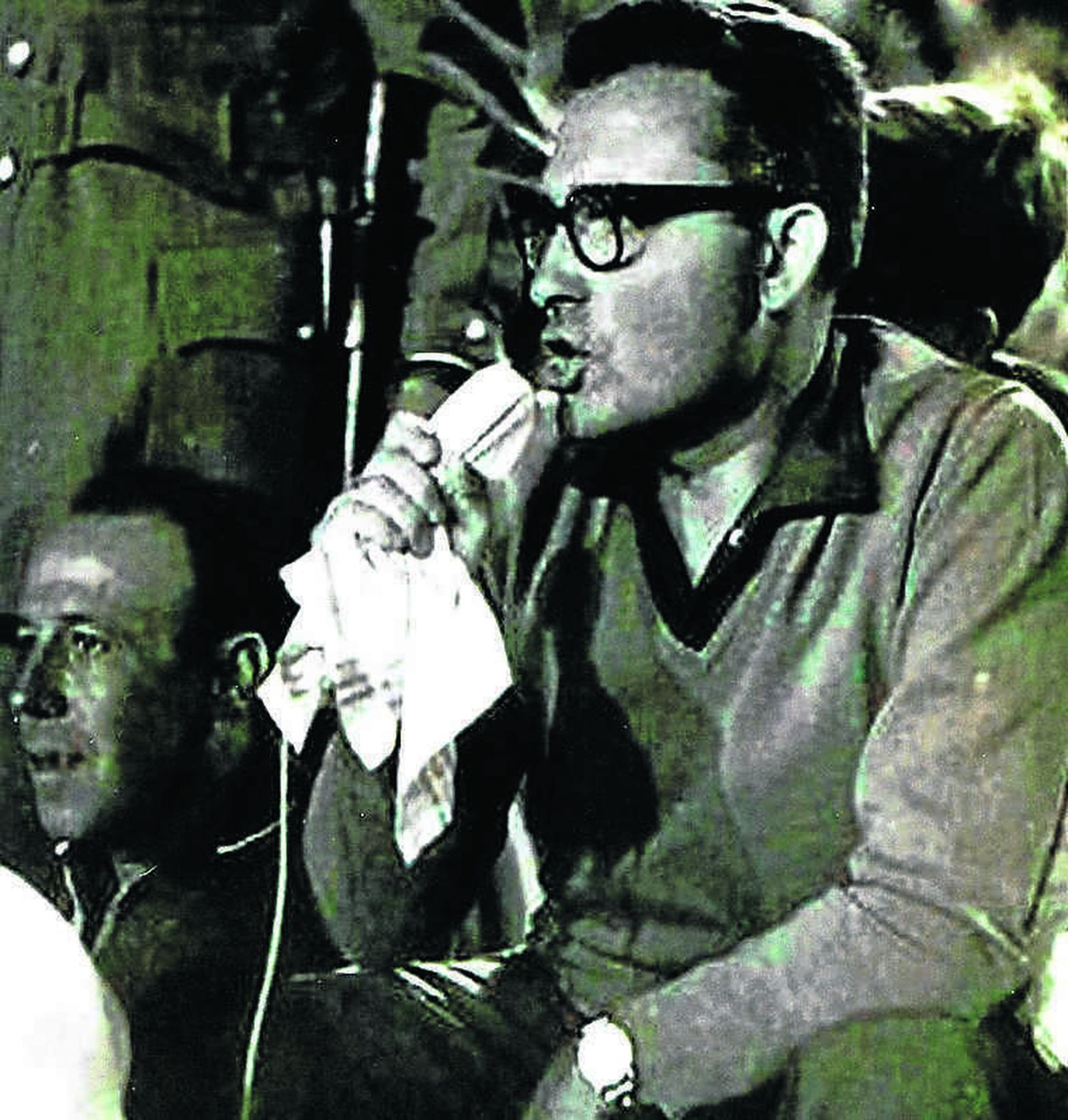 Foto de portada del libro sobre Juan Tribuna, escrito por su hijo J. Ignacio.