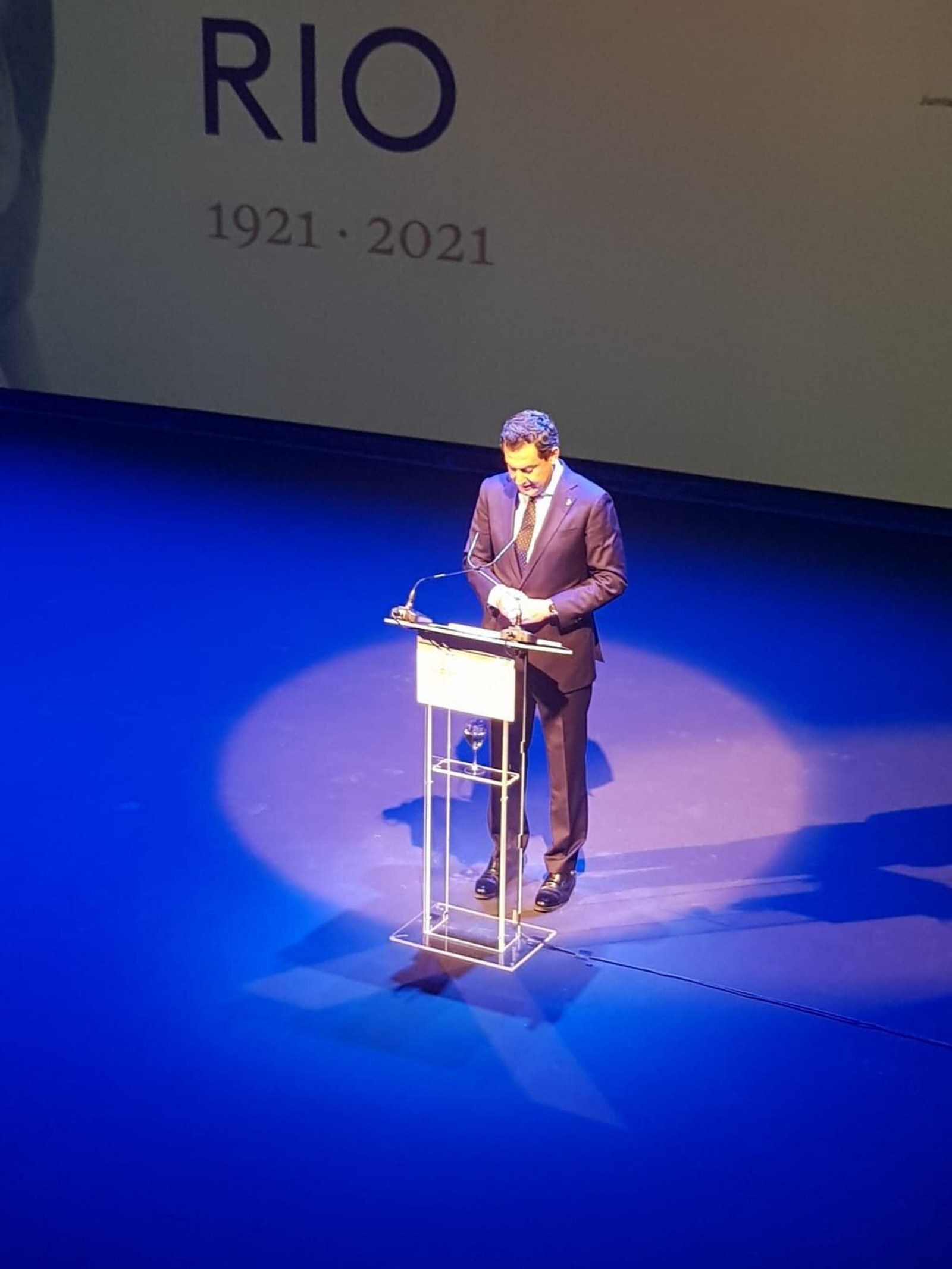 Juanma Moreno durante su intervención.