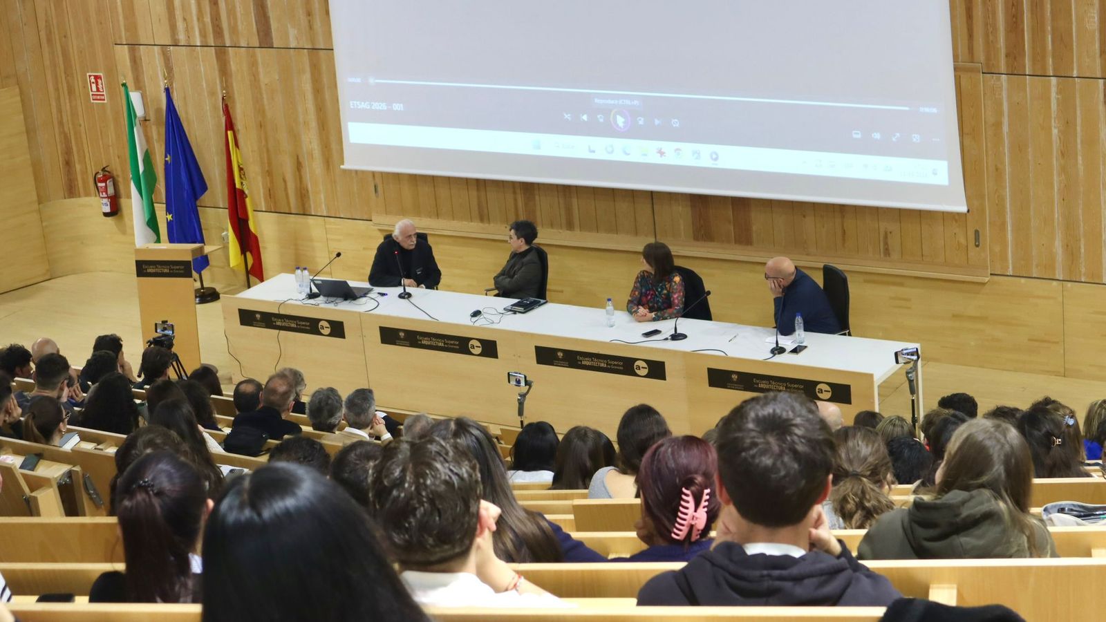 El simposio Aprendiendo desde Granada: conservación urbana y arquitectural