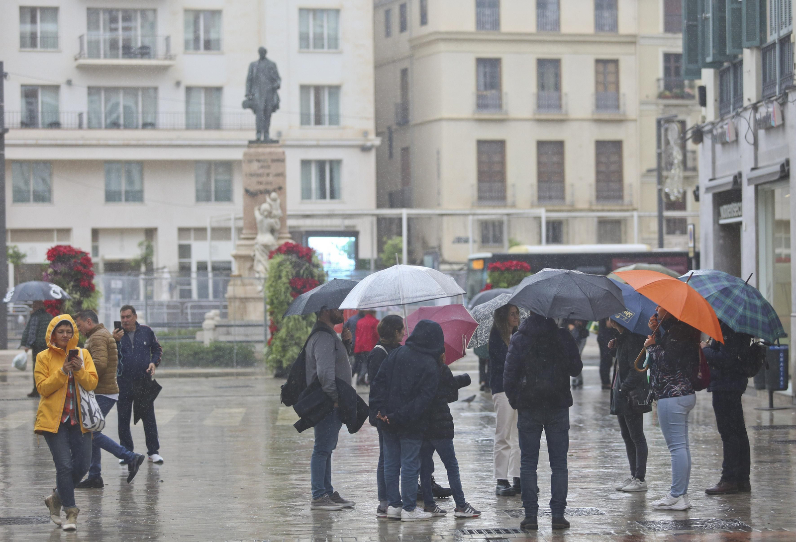 Fotos del temporal de lluvia y viento en Málaga