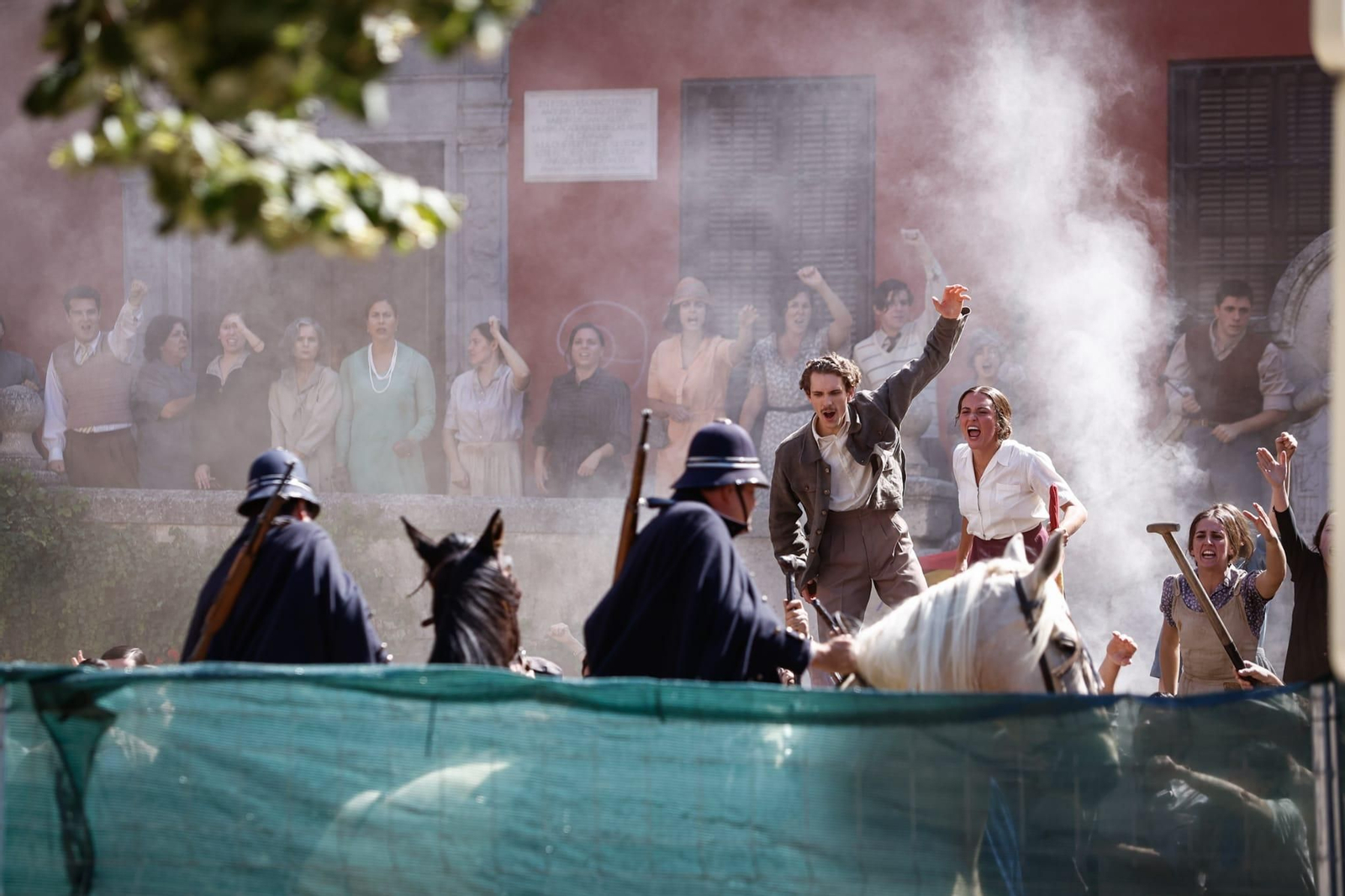 Uno de los momentos del rodaje de la película de Los Javis en Granada