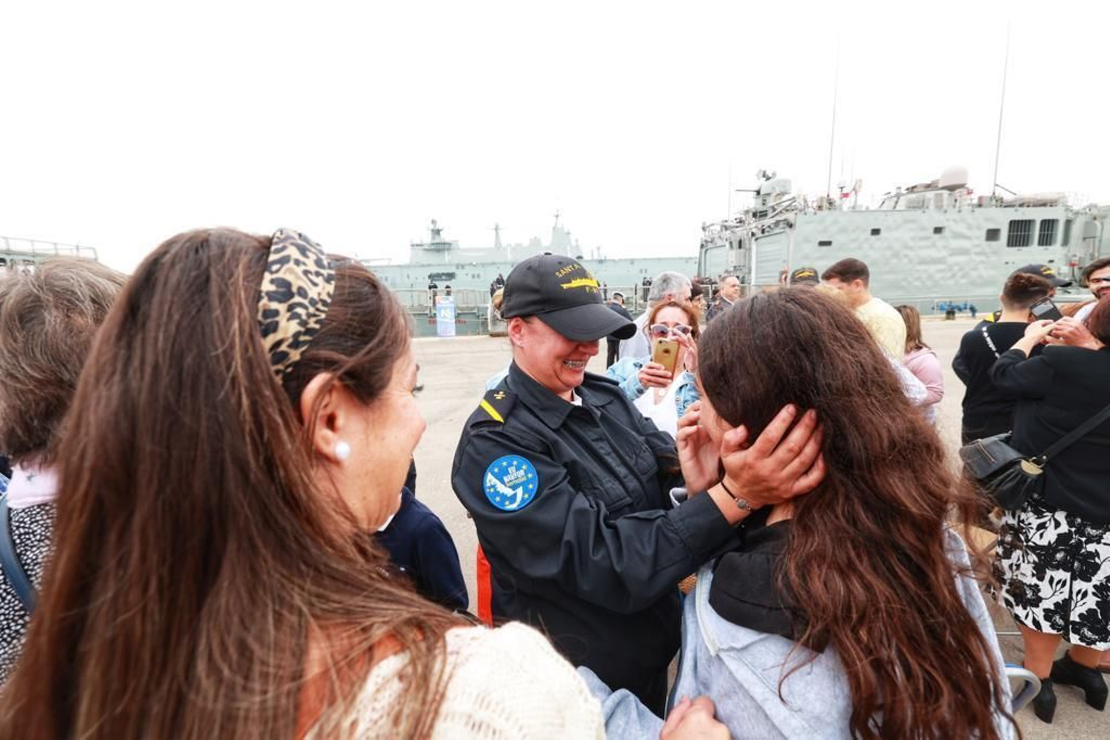 Las imágenes de la despedida de la fragata 'Santa María' para la misión Ataltanta