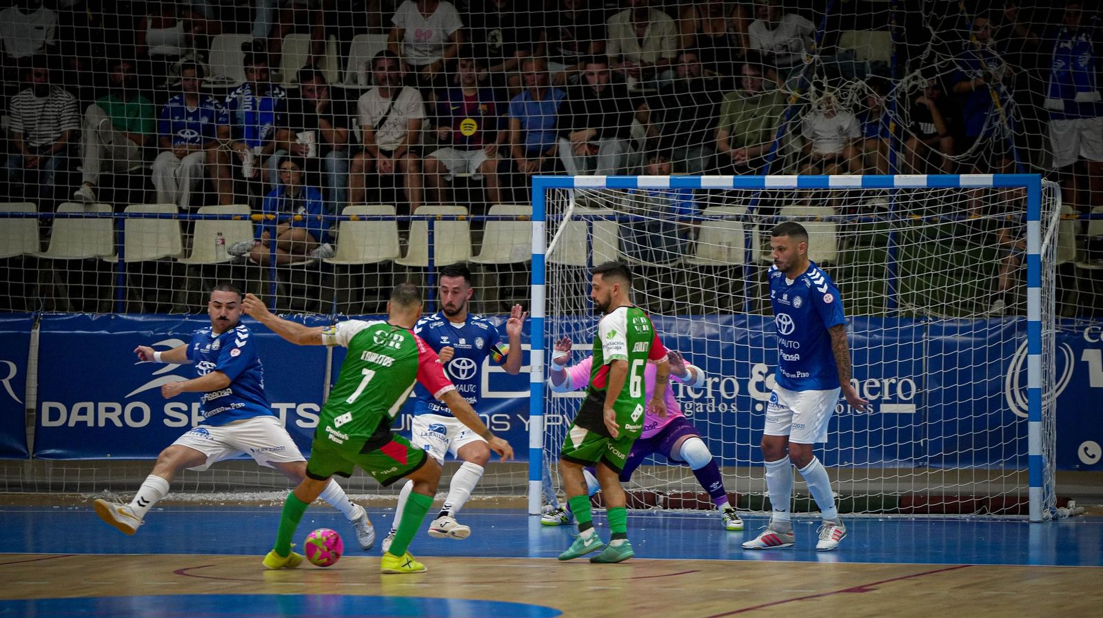 Imágenes del partido de futbolsala entre el Xerez Toyota - Cádiz Virgili