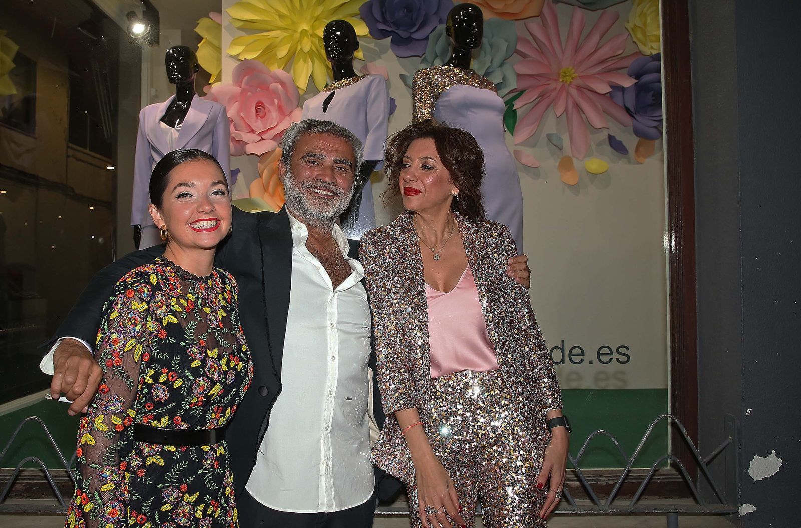 Fotos del 37º aniversario de Boutique Pirámide en Algeciras