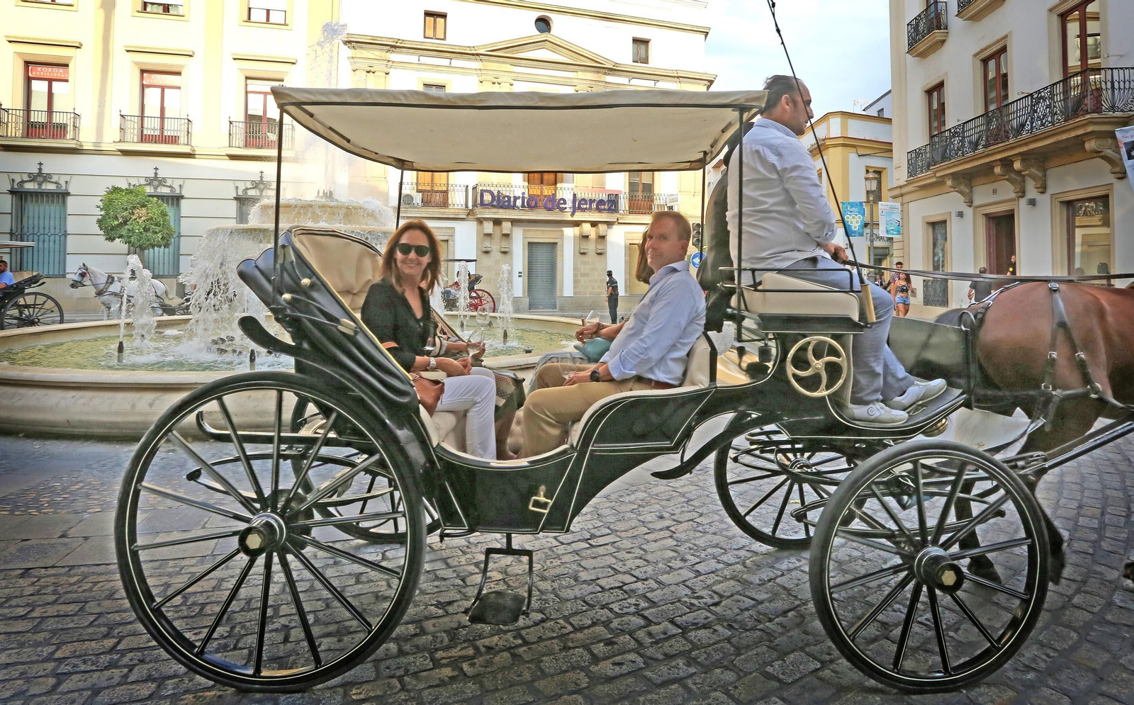 María Dueñas y La Templanza con Sherrymasters