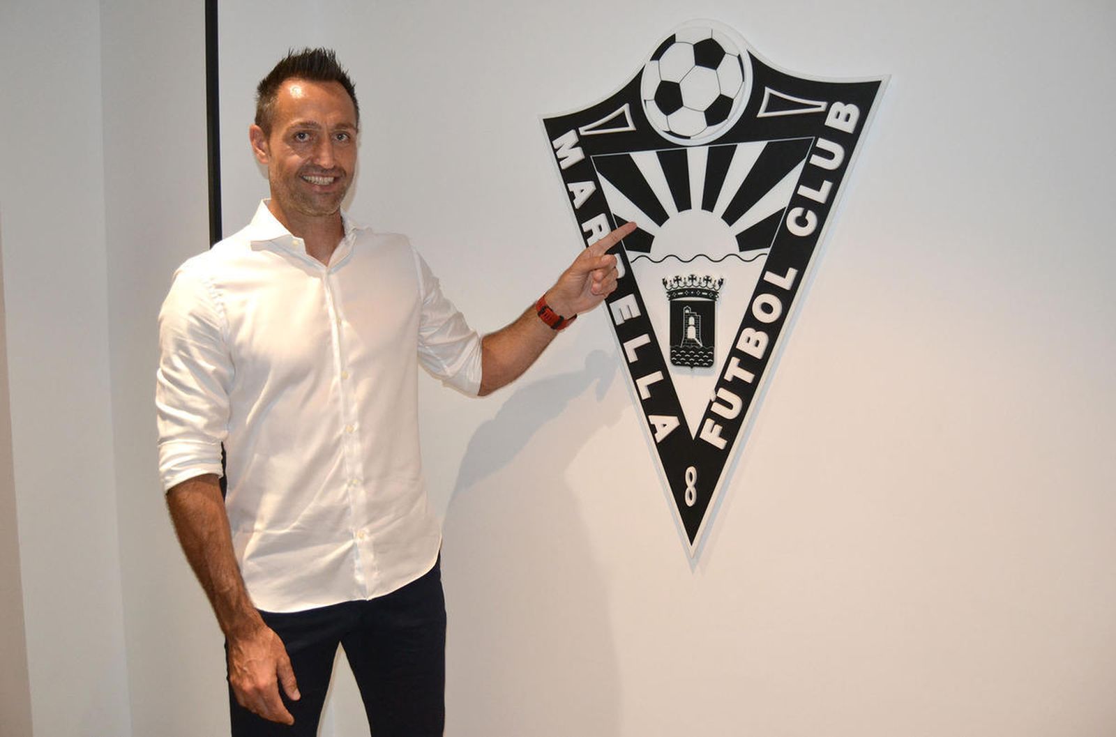 Aira, el entrenador del Marbella.