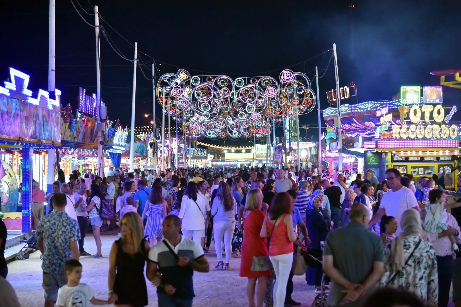 Las imágenes del Día de la Mujer en la Feria de La Línea