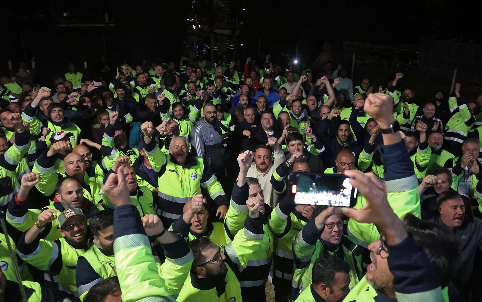 El resultado del referendum a la propuesta del convenio colectivo de Acerinox presentada por el CARL, en imágenes