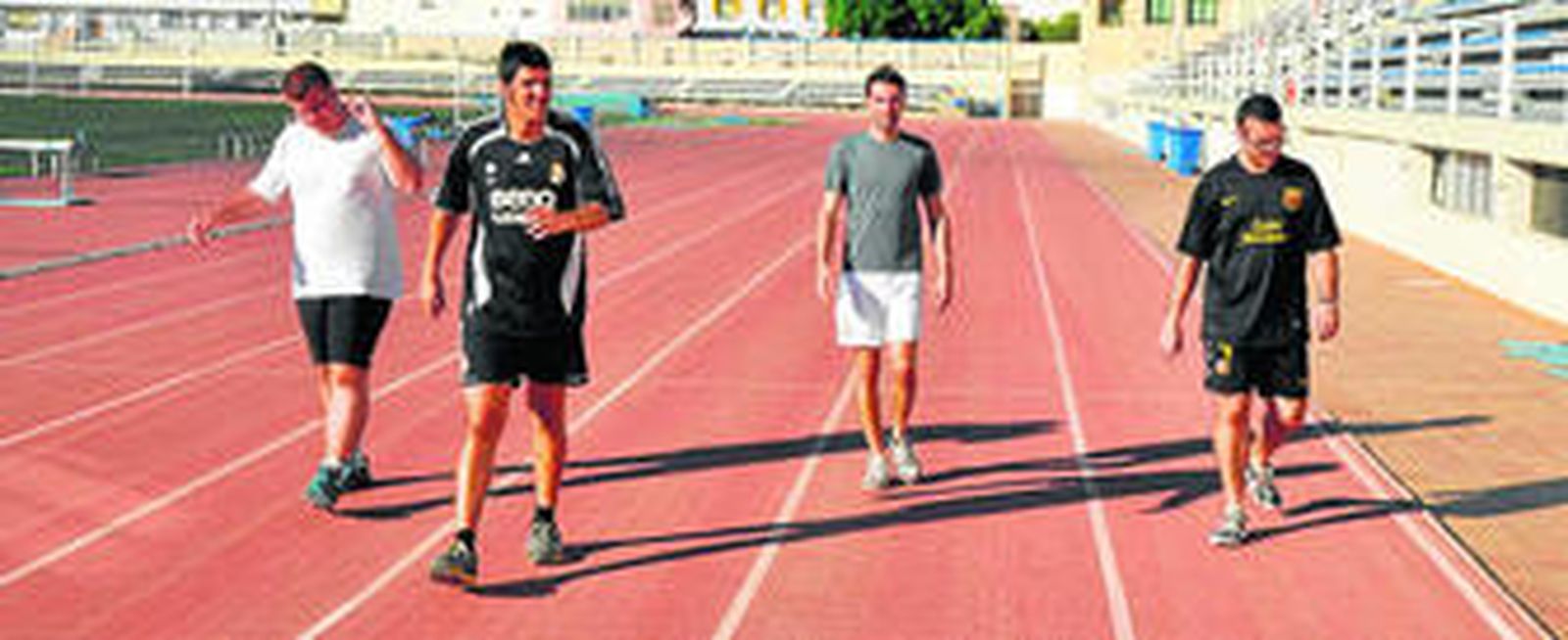 Los atletas discapacitados tienen su lugar de trabajo en el Estadio de La Juventud Emilio Campra de la capital almeriense.