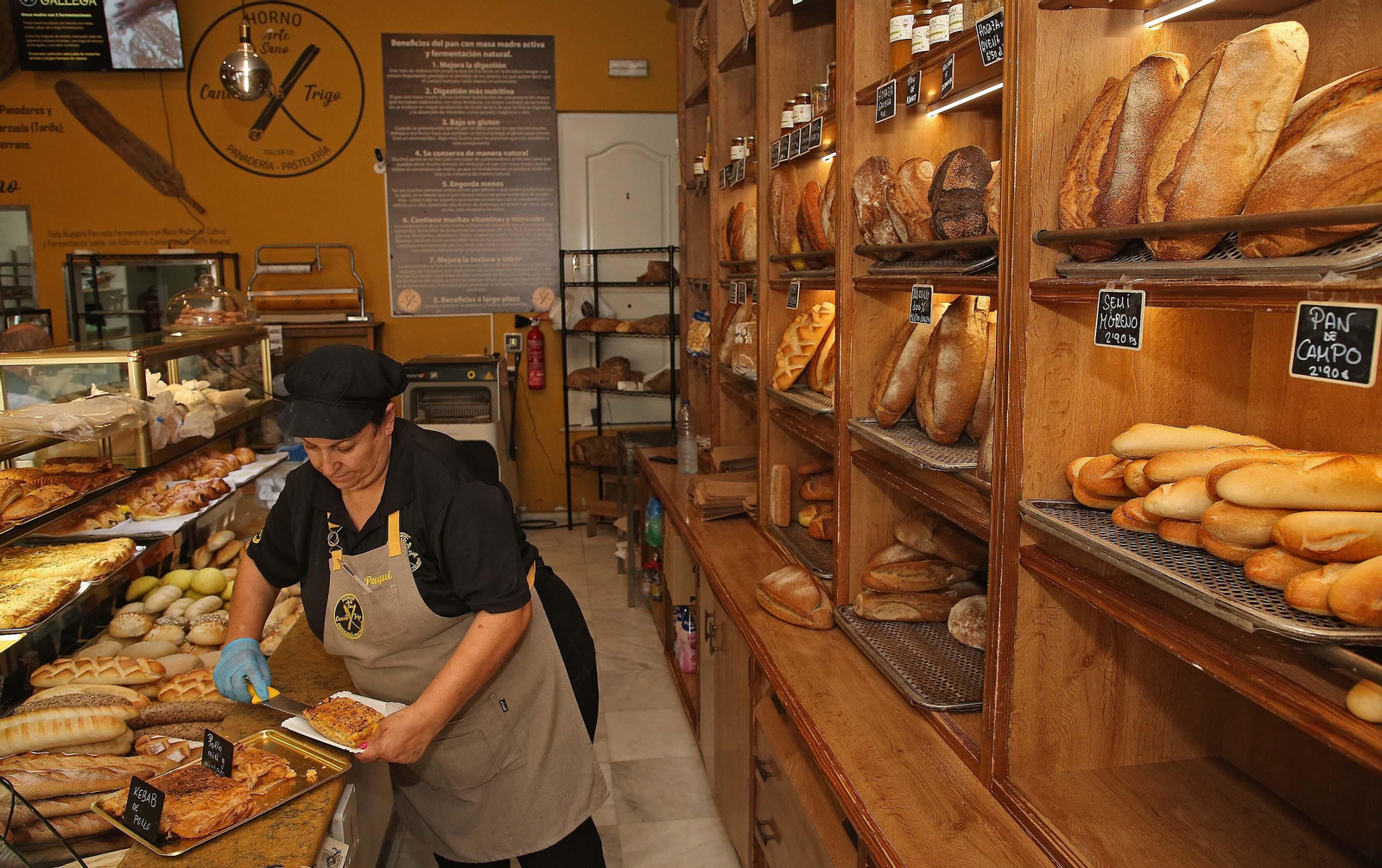 La panadería 'Canela y Trigo' de Algeciras, en imágenes