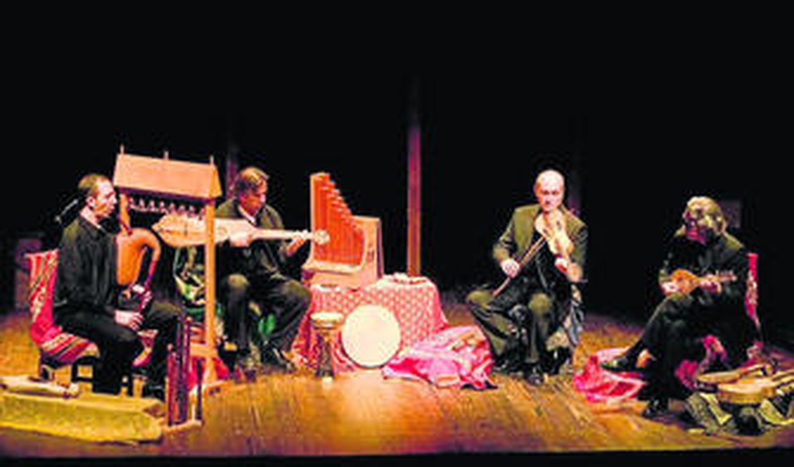 Luis Delgado y César Carazo presentarán un programa con música española medieval.