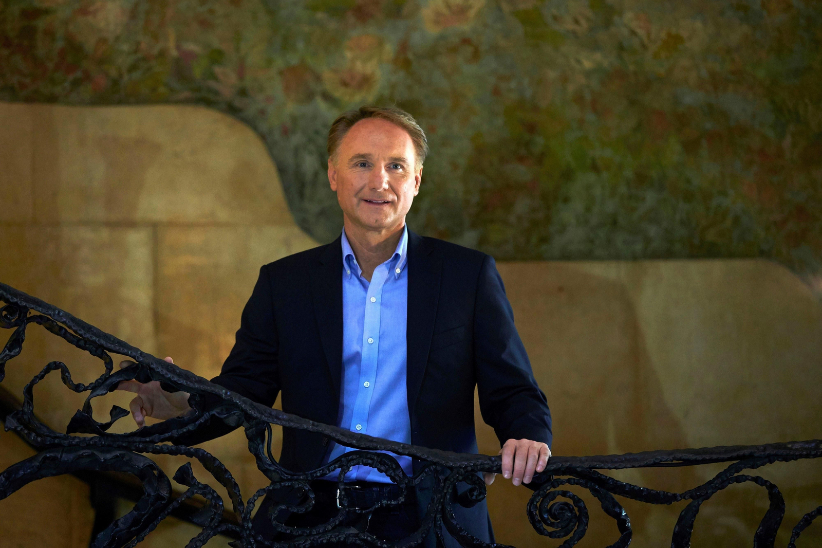 Dan Brown.
